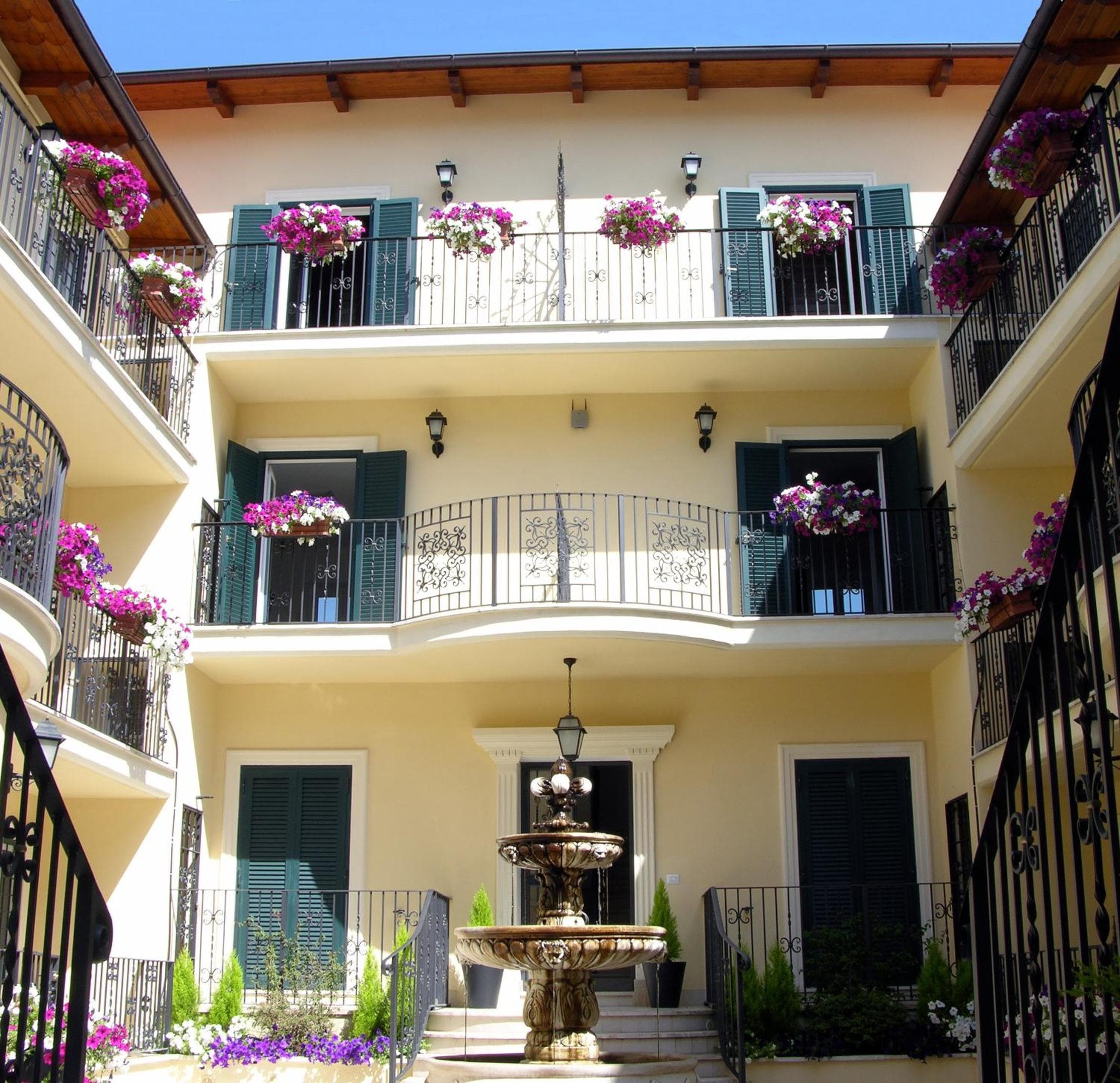Aurelia Vatican Apartments, Rome