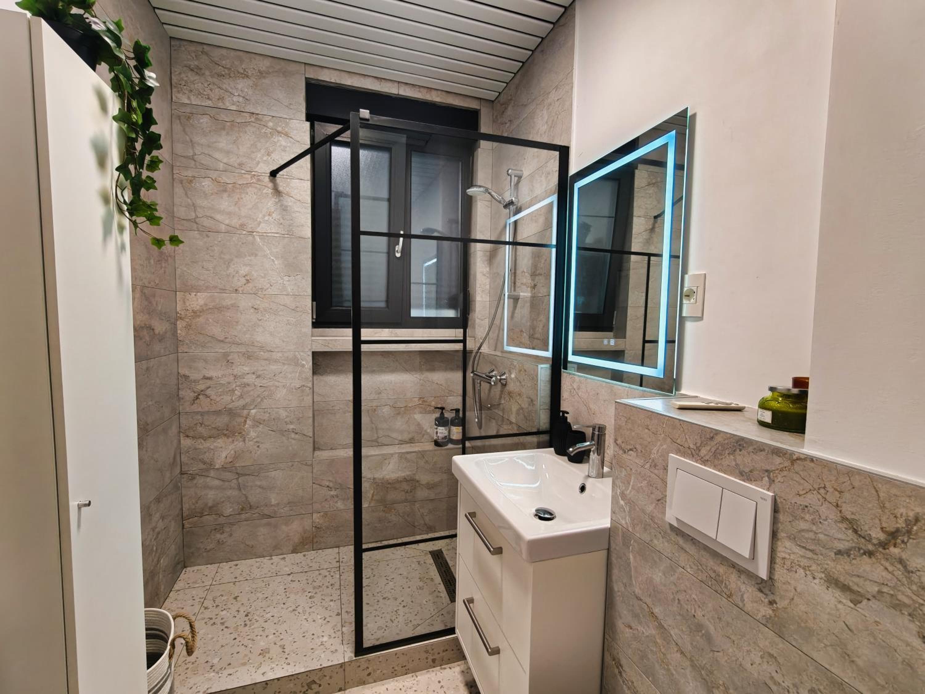 Romana Luxury Design Suites - City Center by Pumo Properties, Bucharest, photo 4