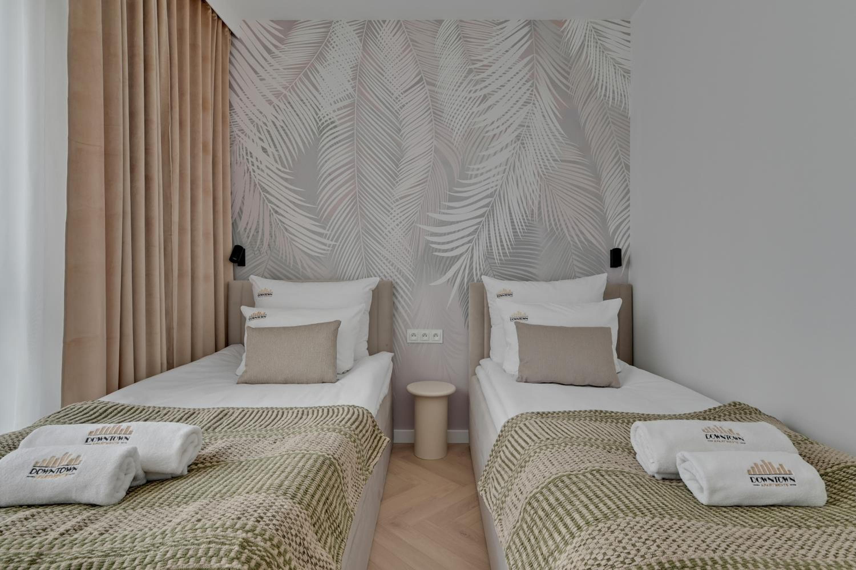 DOKI Living Apartments - Foodhall & Parking by Downtown Apartments, Gdańsk, photo 6