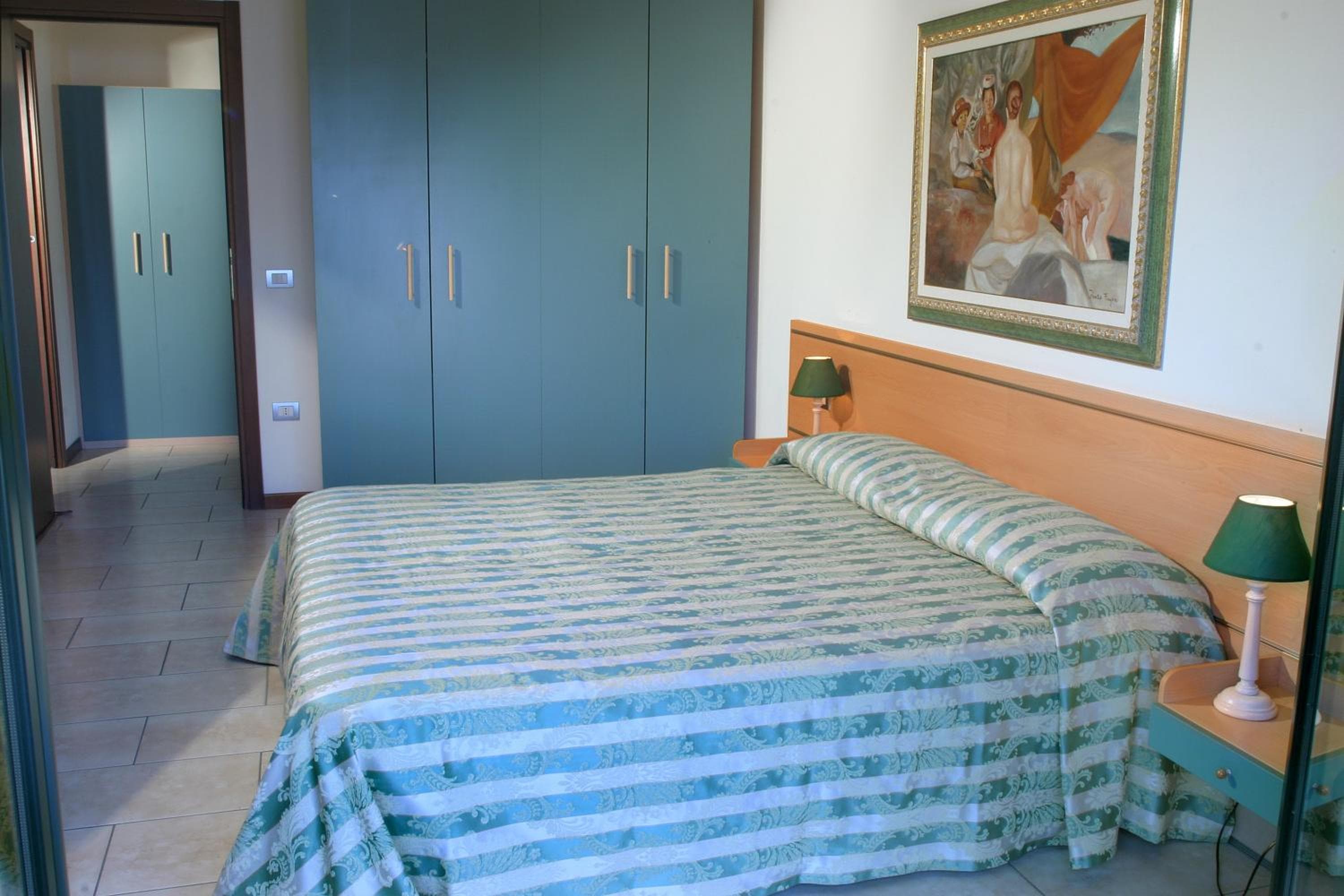 Residence Spiaggia D'Oro, Desenzano del Garda, photo 2