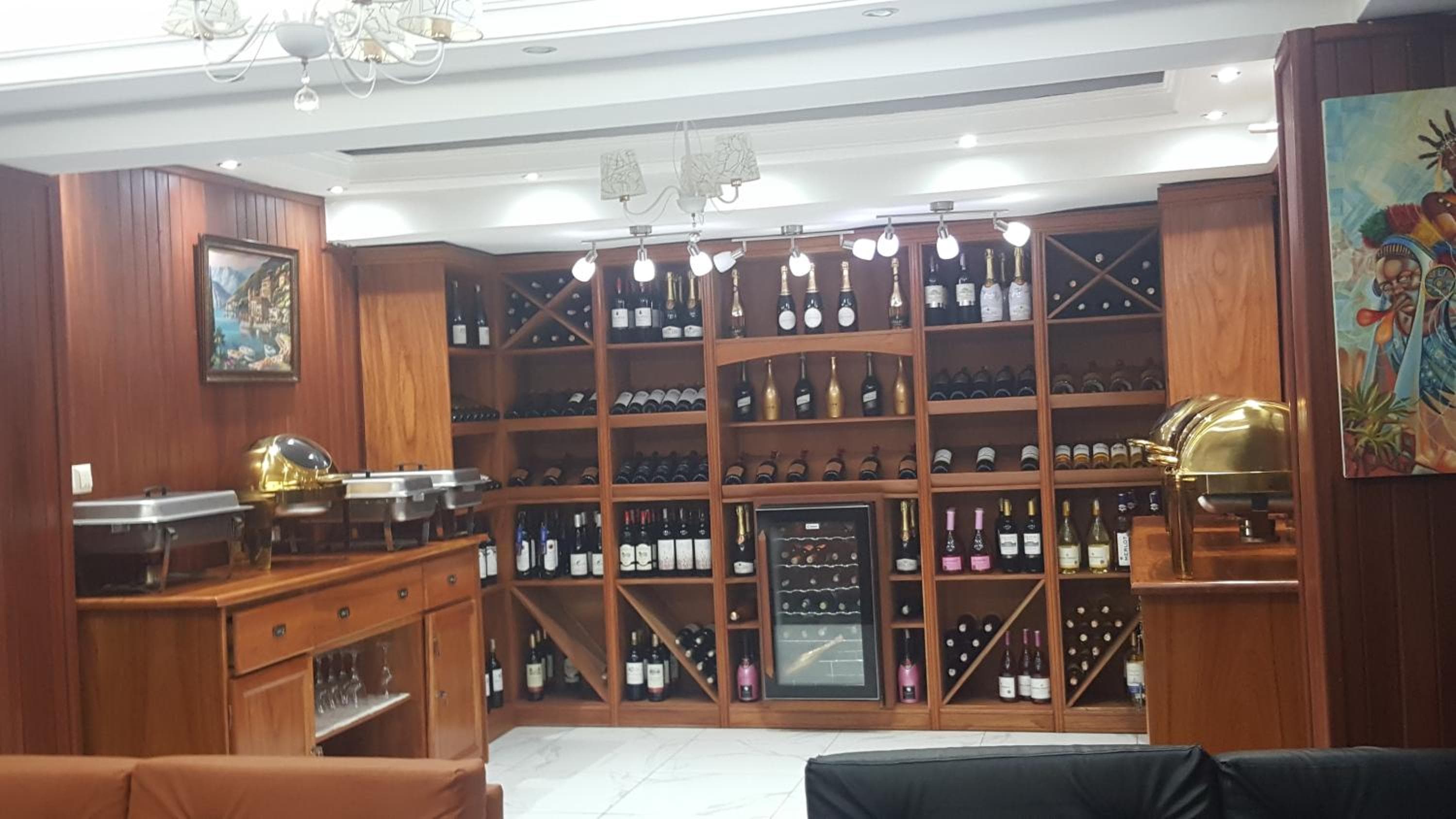Appart'hôtel Micheline et Emile, Suites & SPA, Bastos, Yaoundé, photo 5