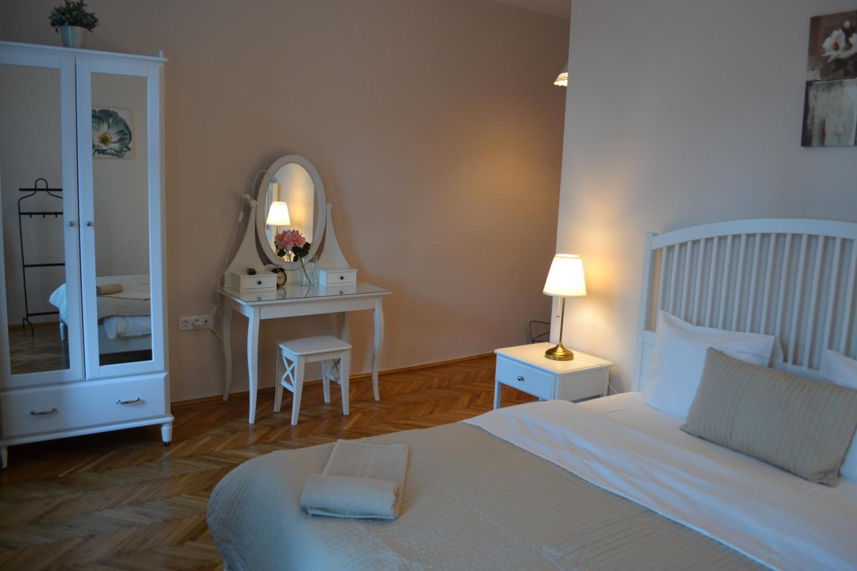 Casa Krone - Piața Sfatului, Braşov, photo 6