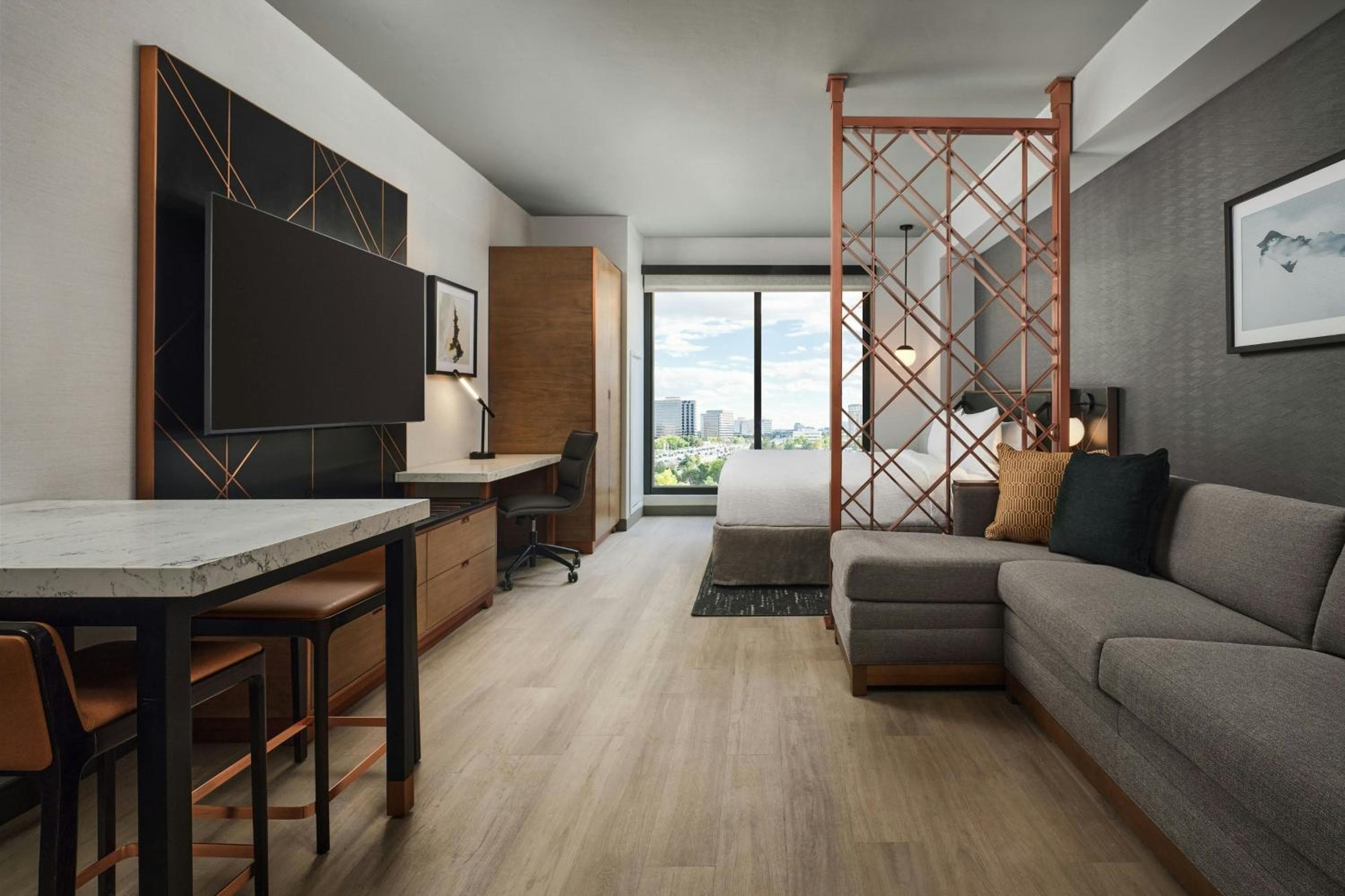 Apiary Hotel Belleview Station Denver, Denver