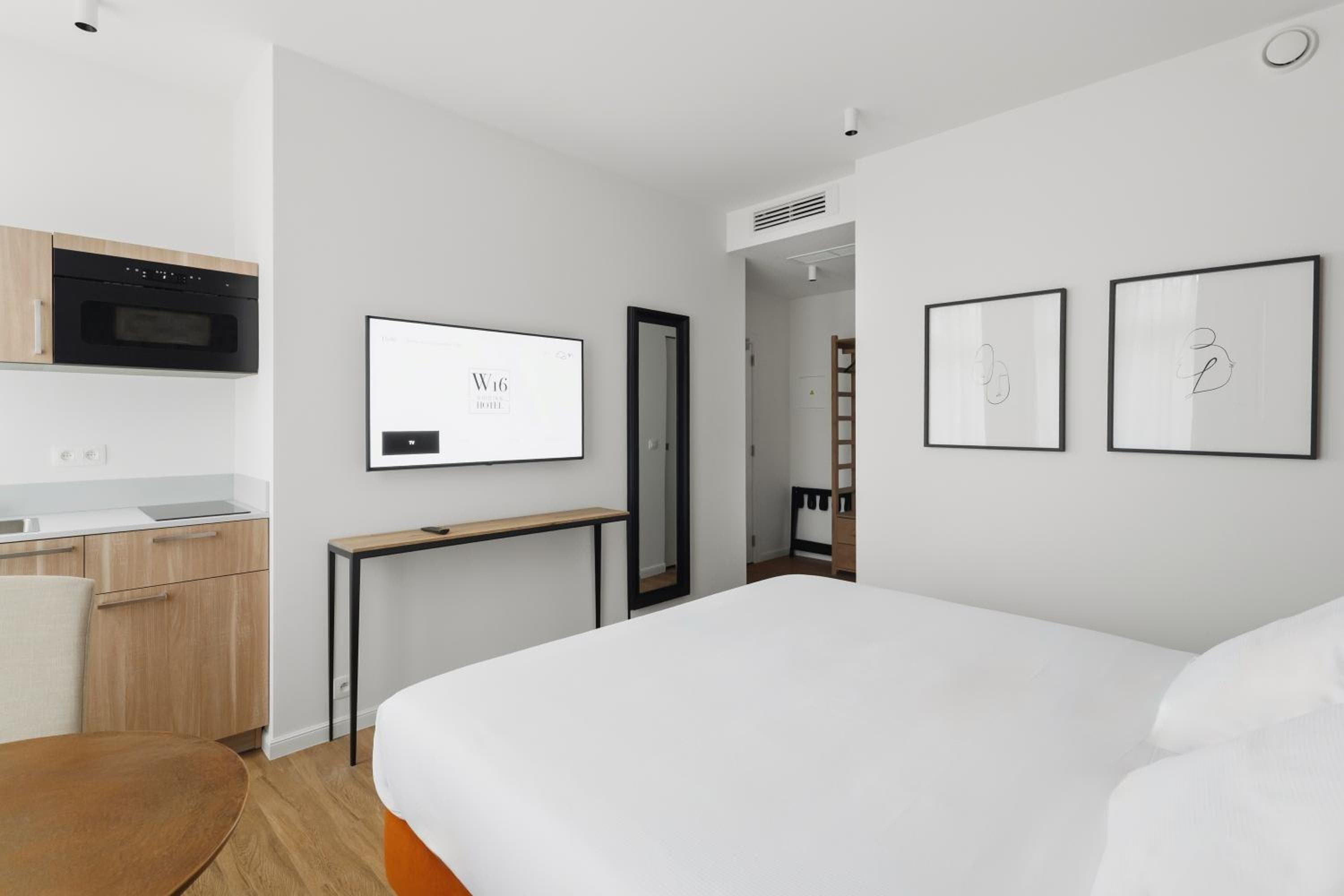 Whitlock16 - Luxury Aparthotel - Montgomery Square - Brussels, Brussels, photo 3