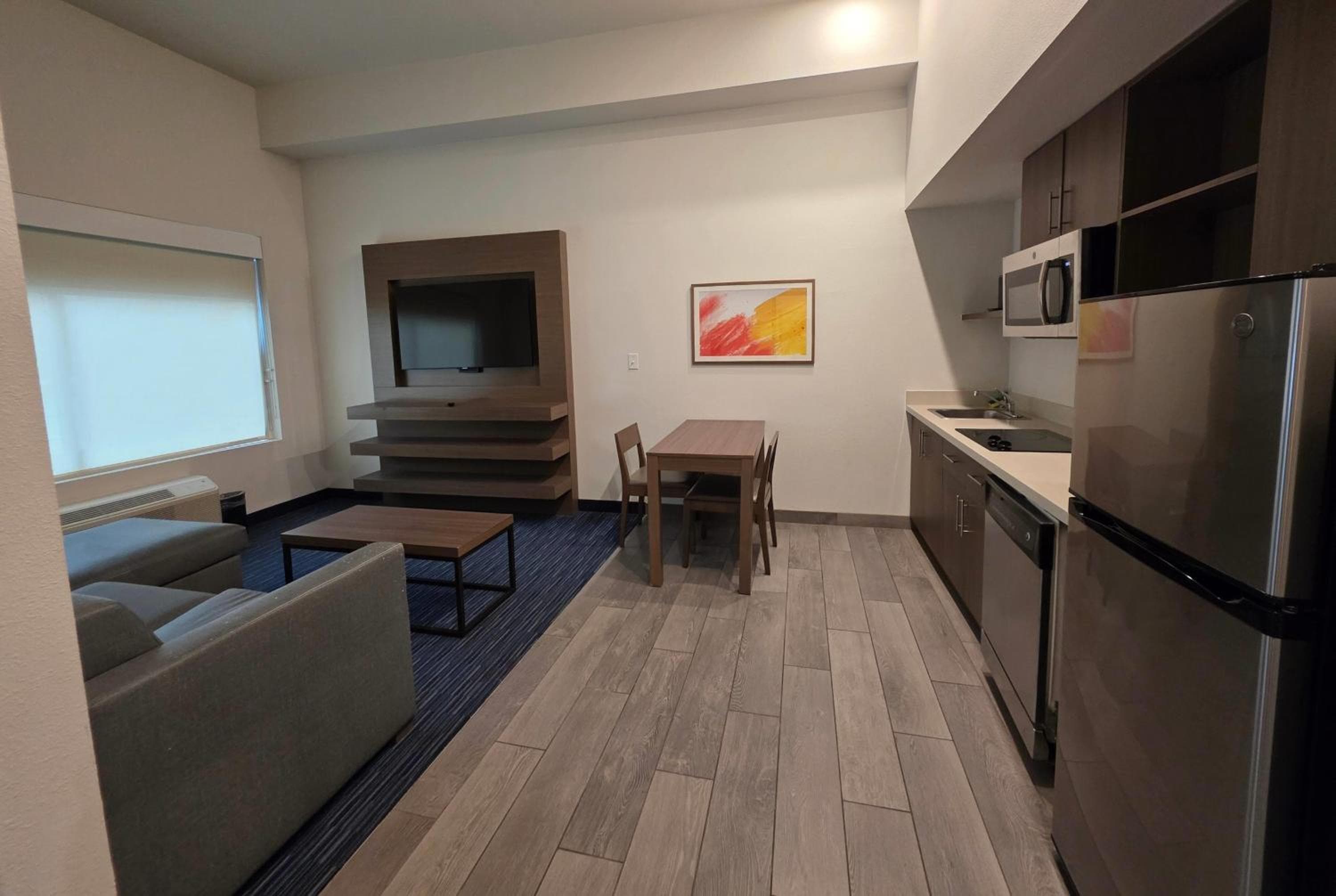 Hawthorn Extended Stay Austin North - Round Rock, photo 4