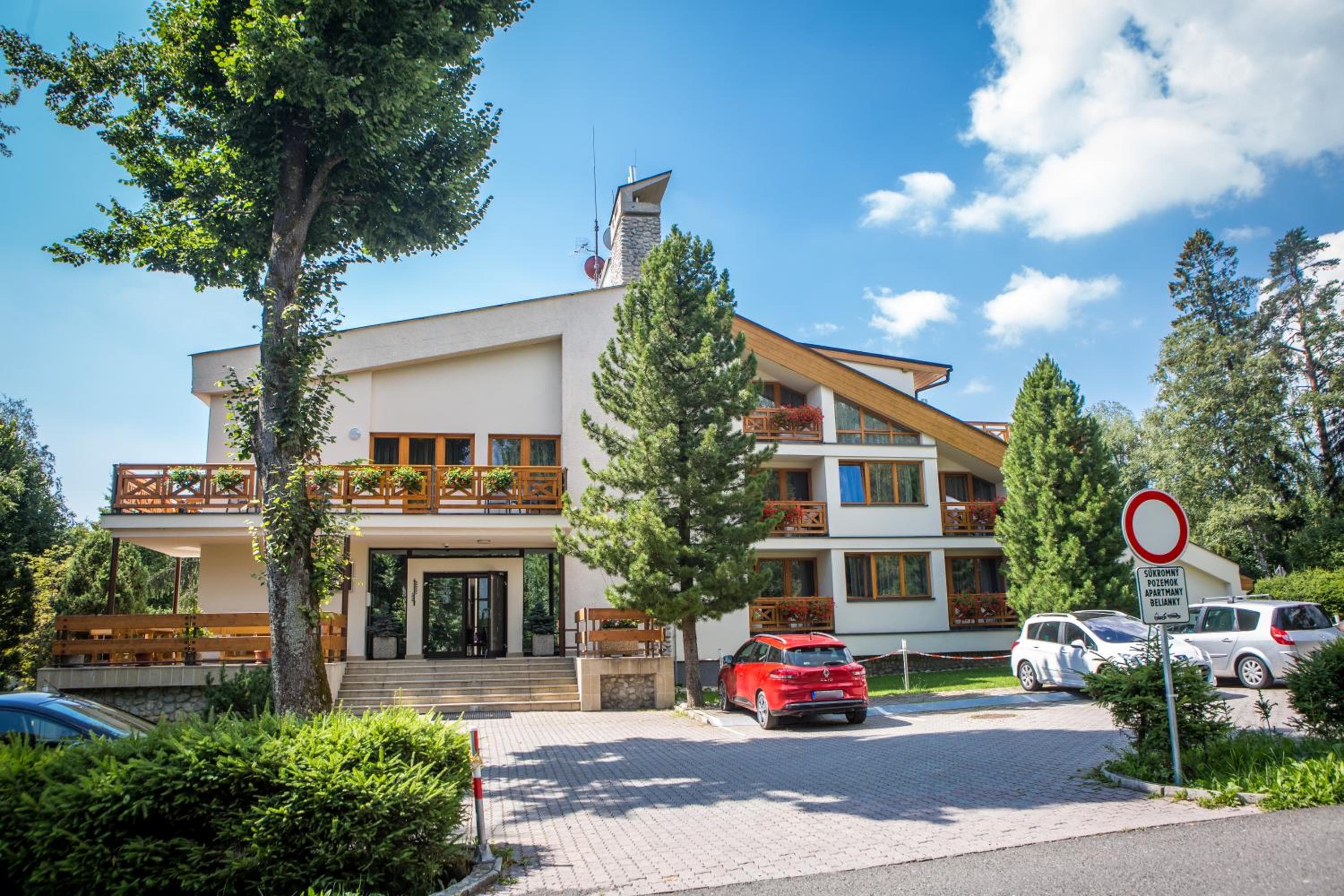 Apartmany Belianky, Vysoke Tatry - Tatranska Lomnica.