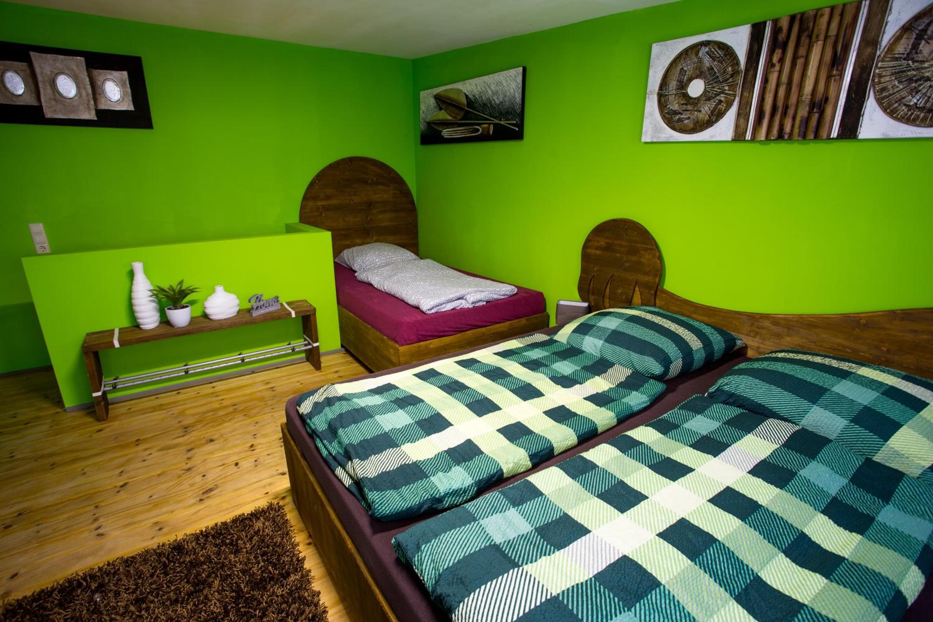 Hotel room at Heidelberg Apartments