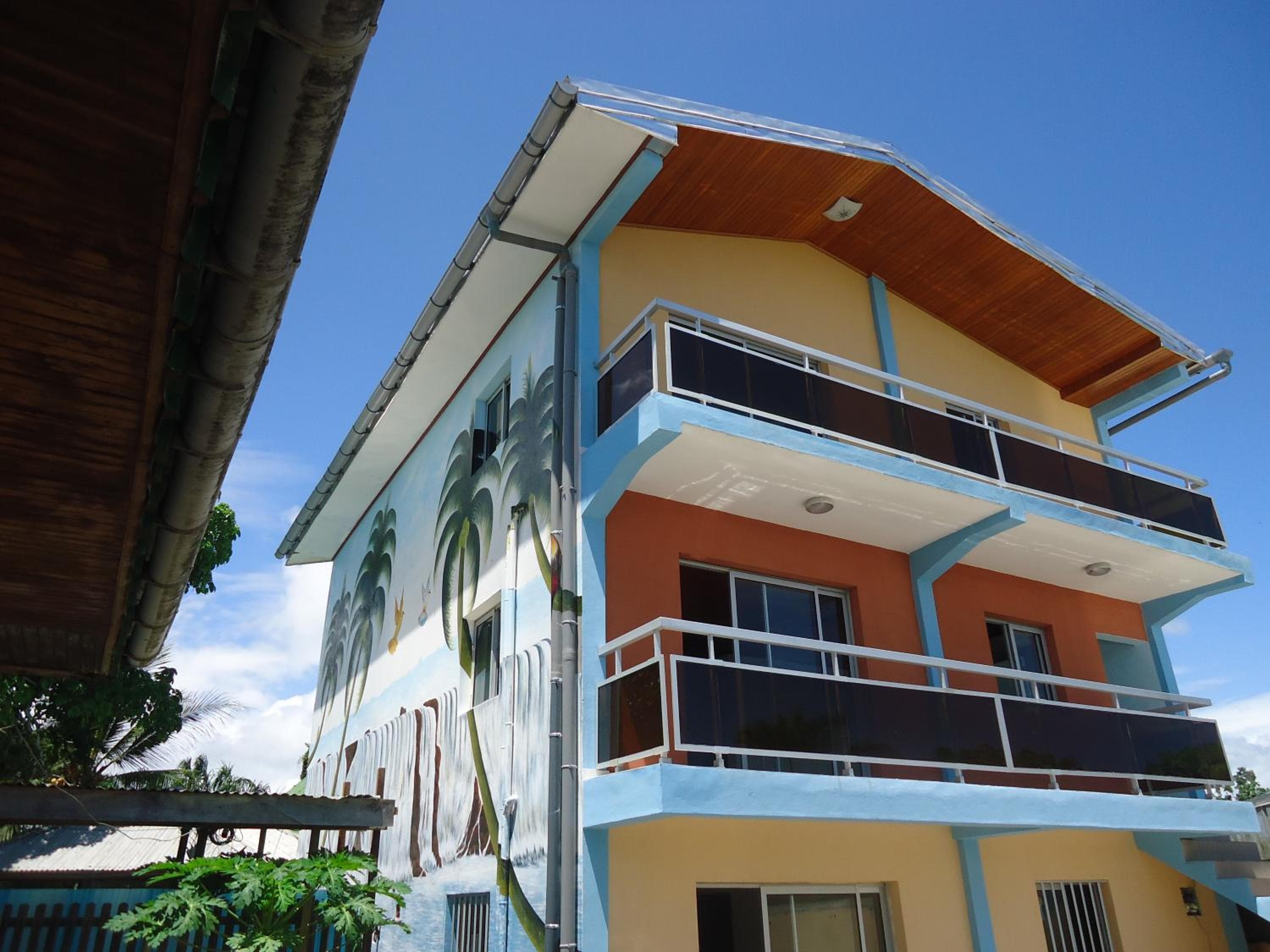 Executive Suites & Apartments - VIP Services, Kribi