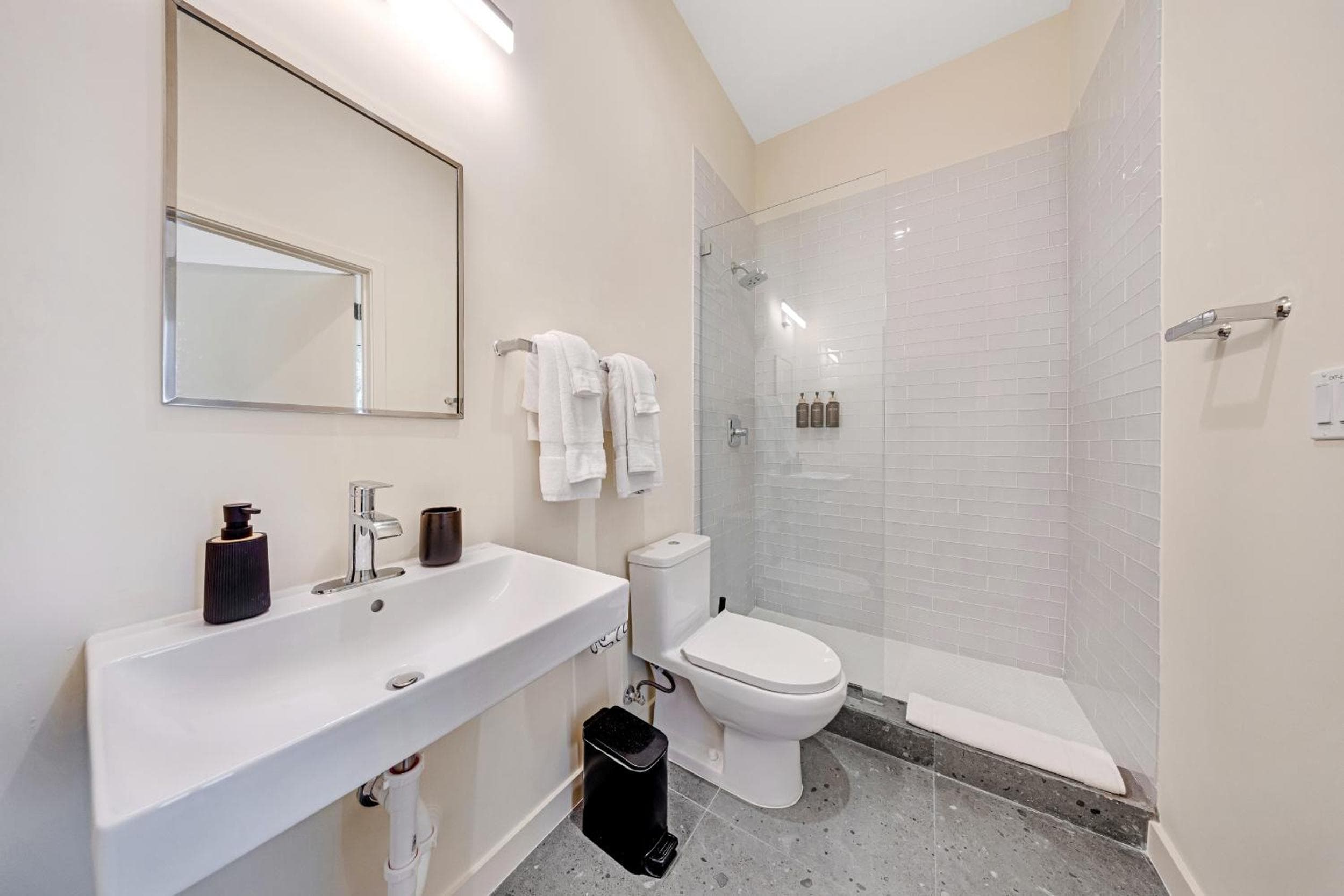 El Jardin Inn, Miami, photo 2