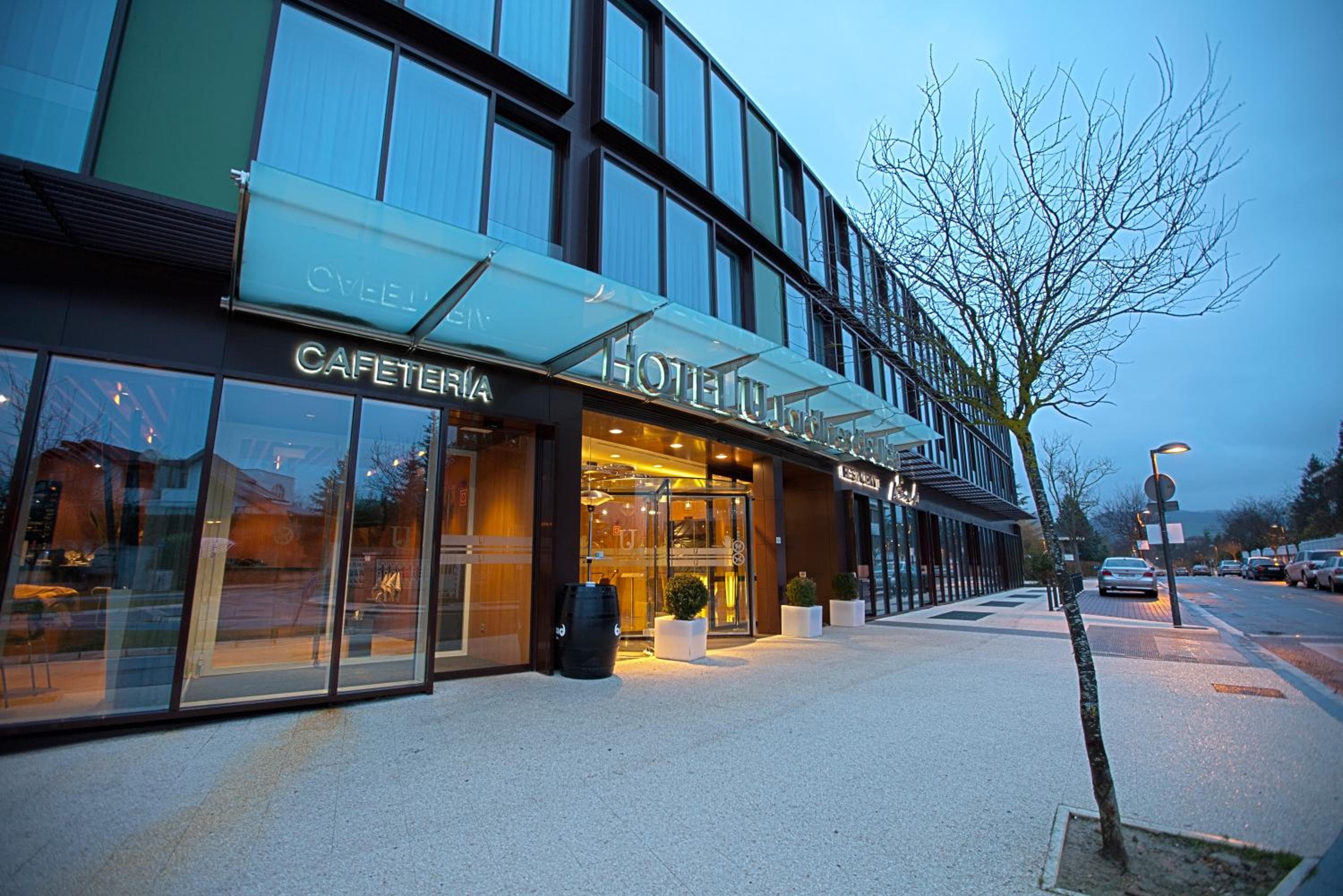 Hotel Jardines de Uleta Suites, Vitoria-Gasteiz