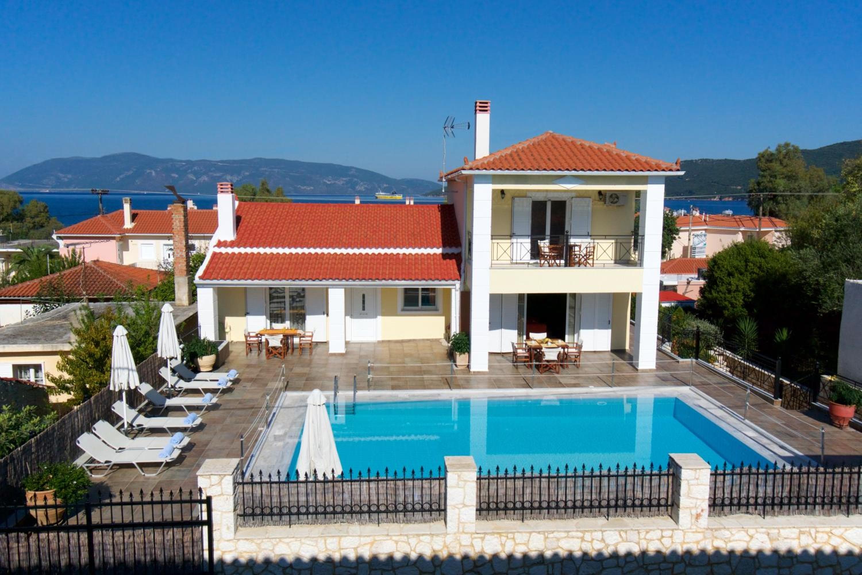 Diamanto Complex, Karavomylos