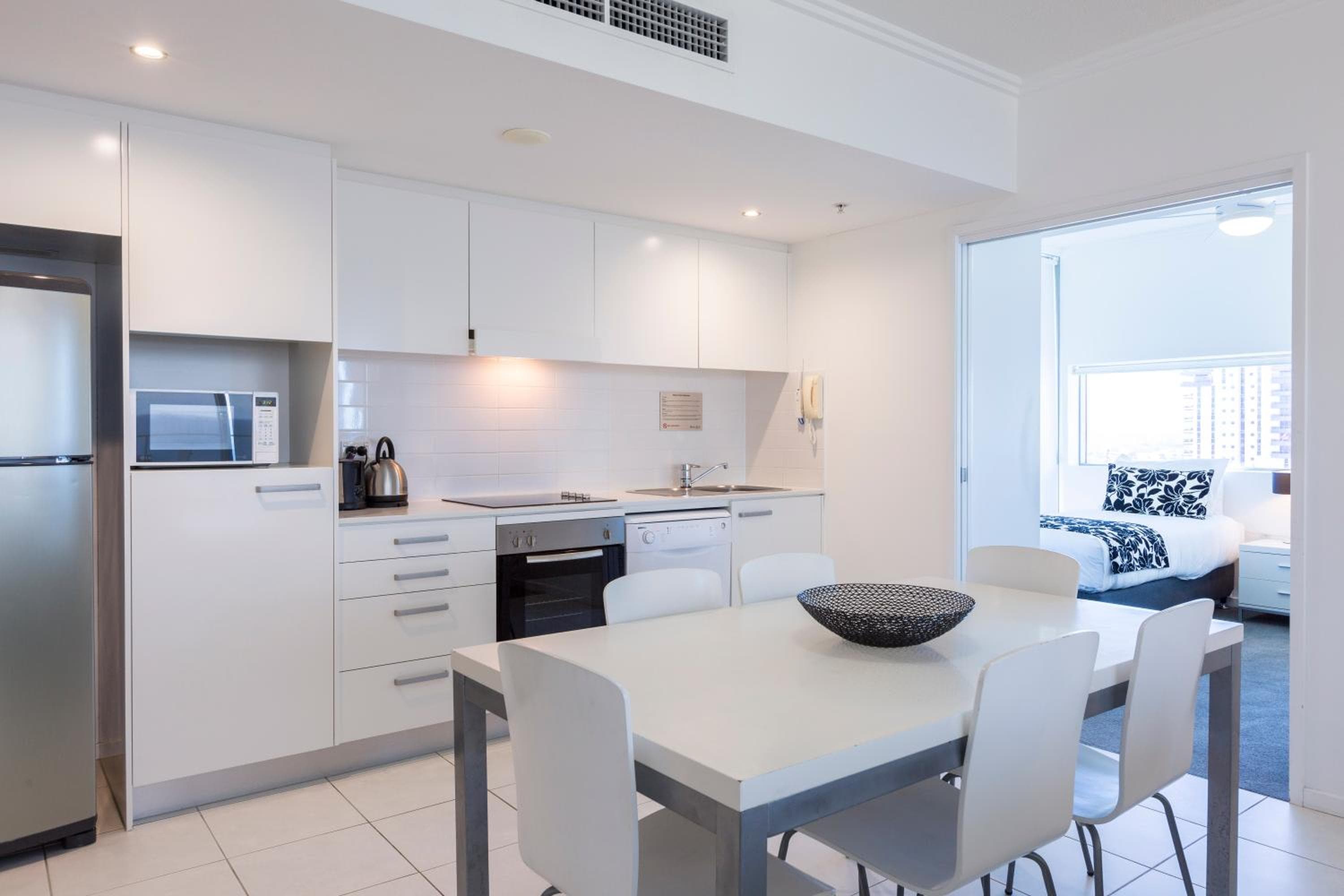 Ocean Pacific Resort - Official, Gold Coast, photo 4
