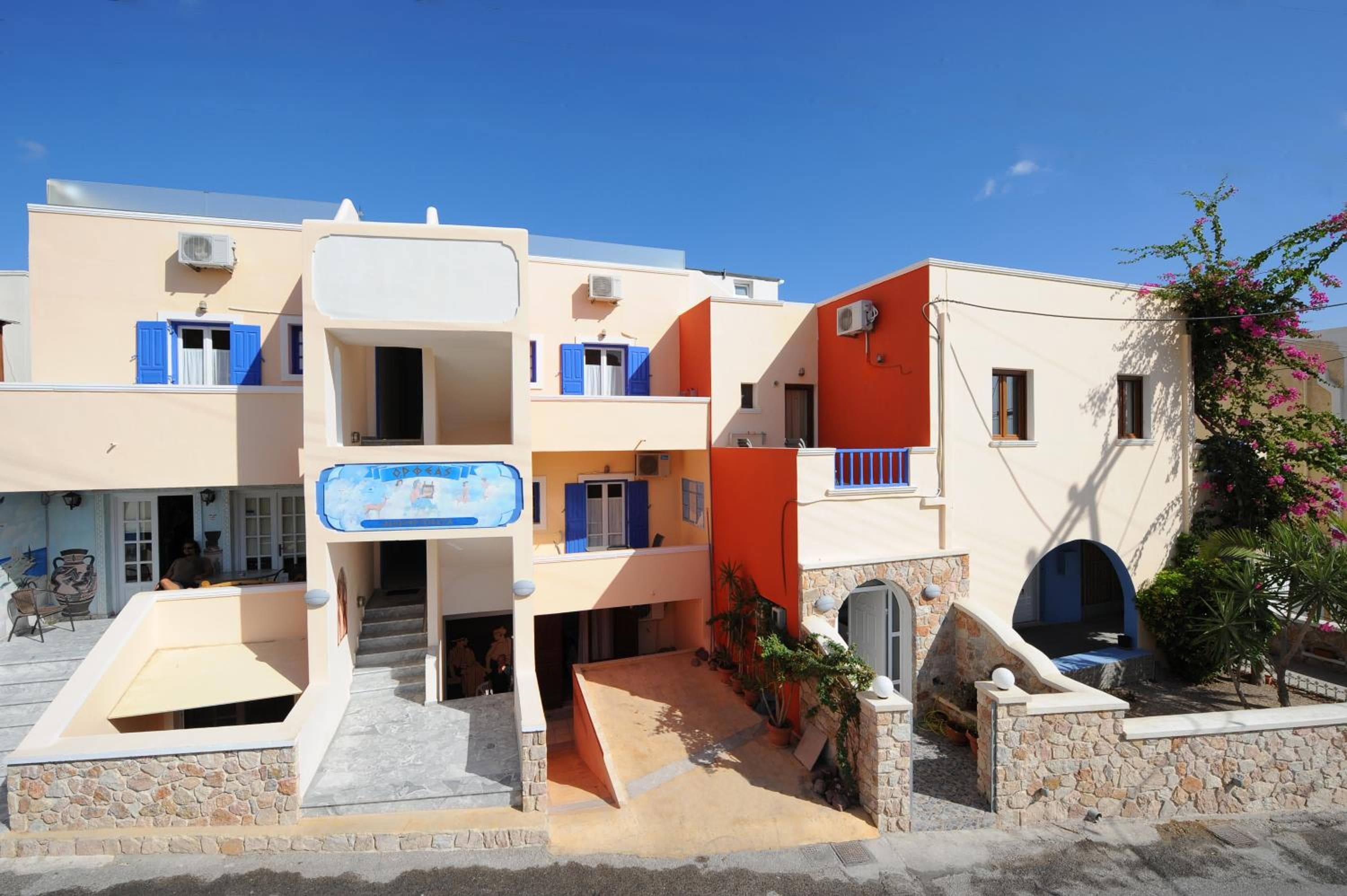 Orfeas Apartments, Kamari