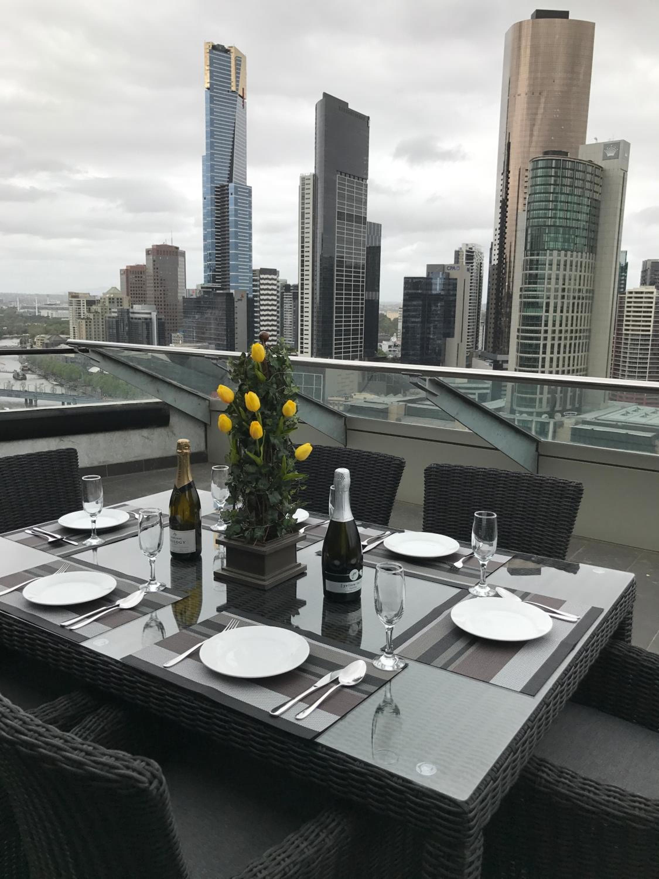 Aura on Flinders Serviced Apartments, Melbourne, photo 3