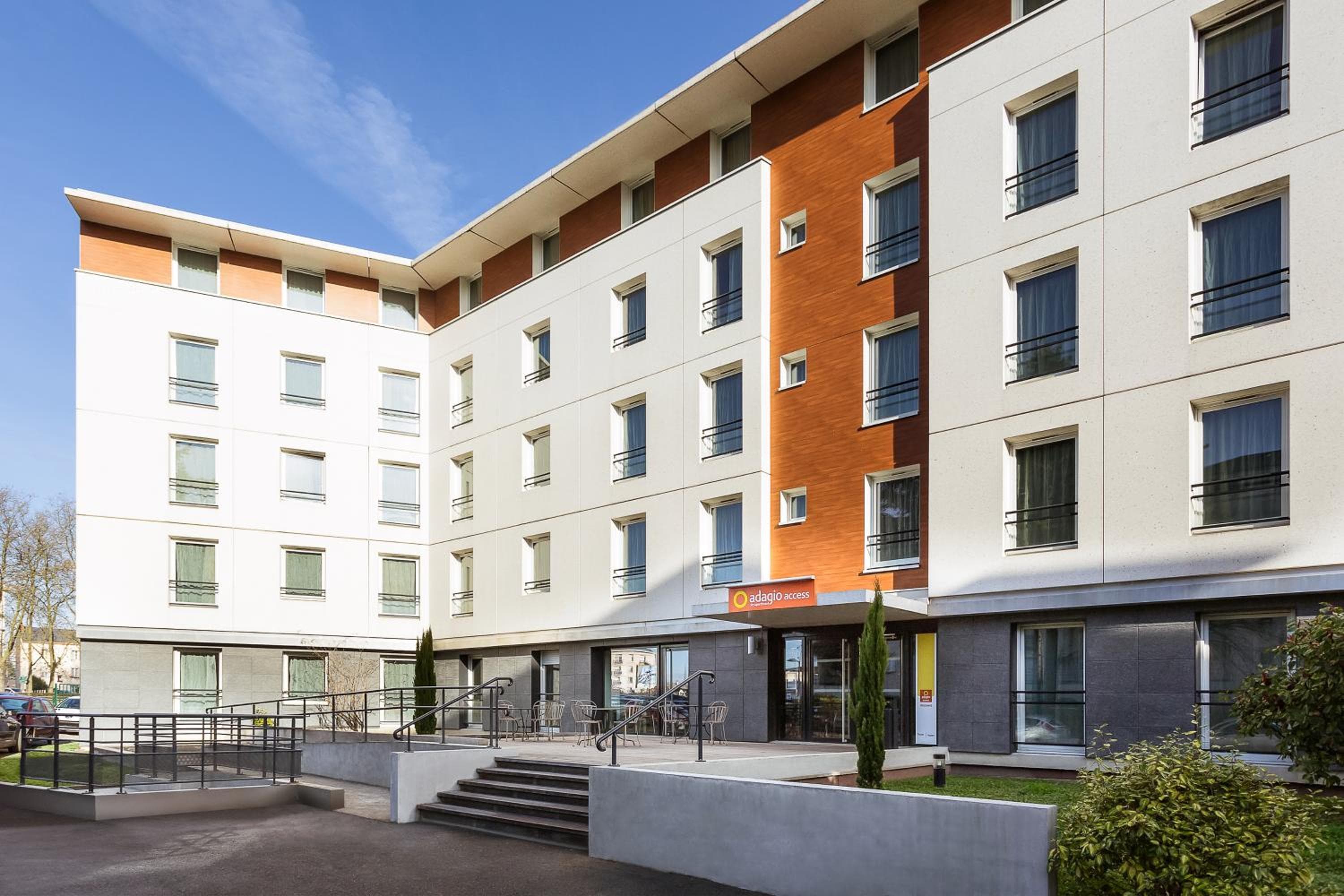 Aparthotel Adagio Access Orléans, Orléans