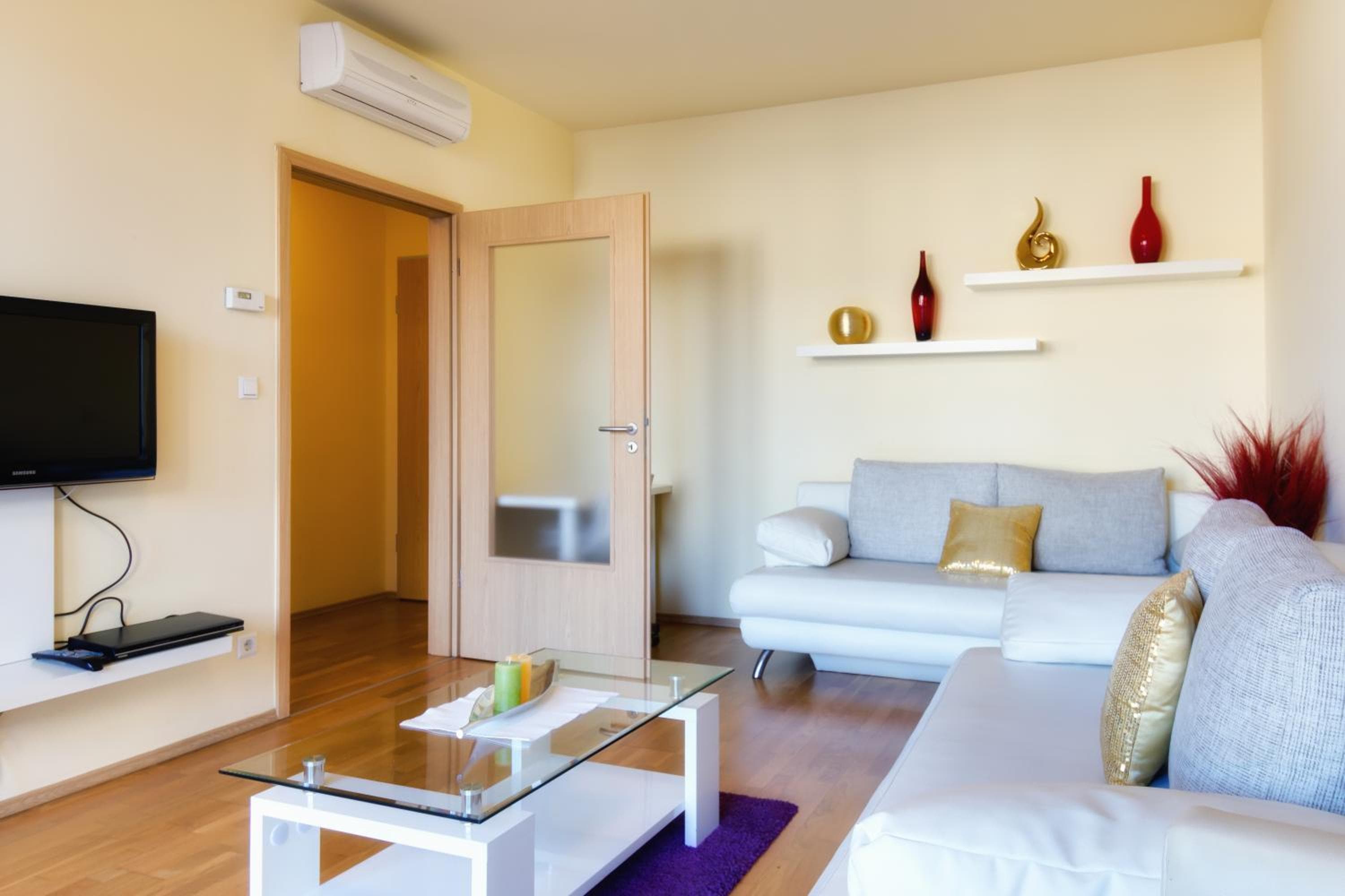 Trendy Deluxe Apartments, Budapest, photo 6