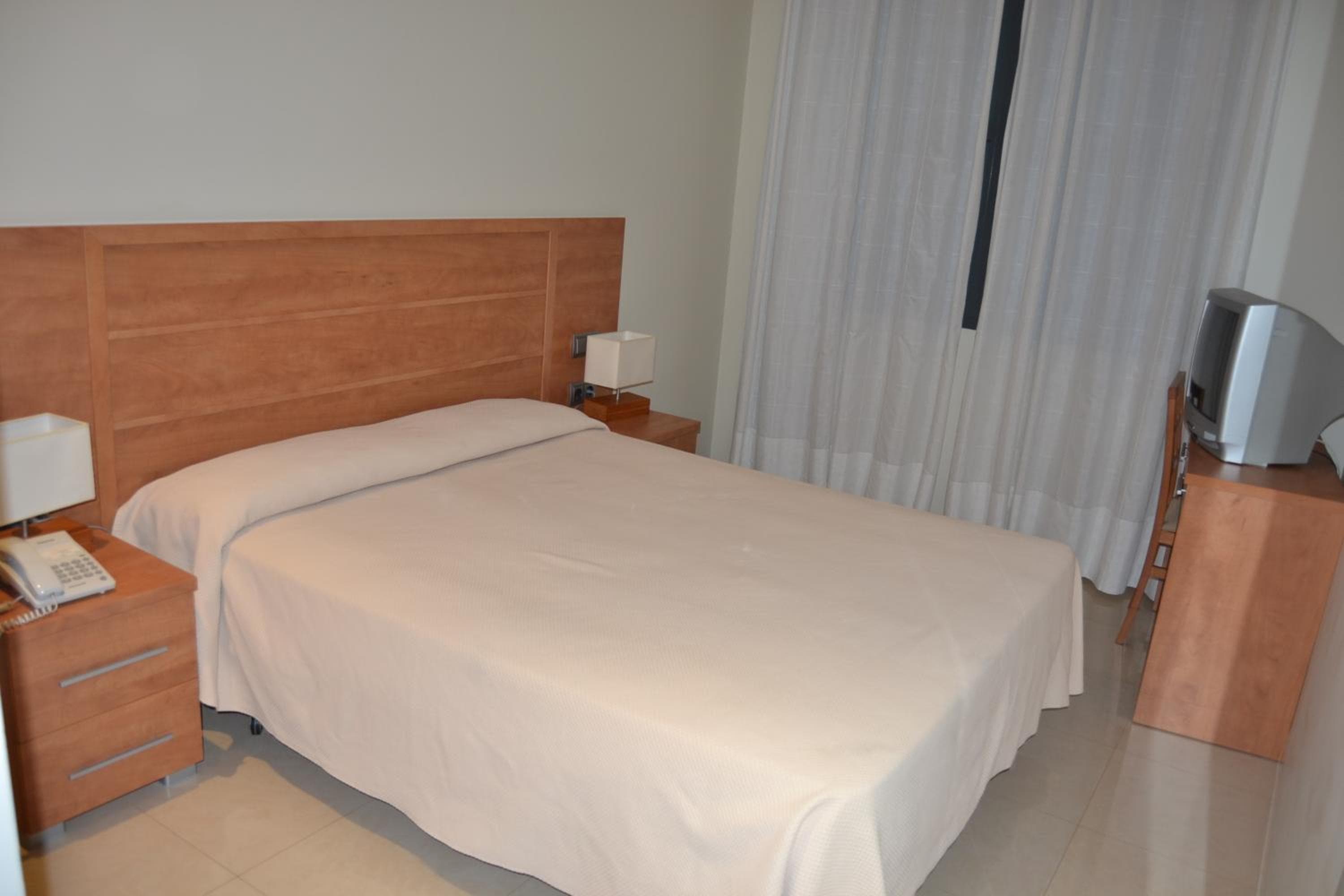 Aparthotel Bahía, San Pedro del Pinatar, photo 5