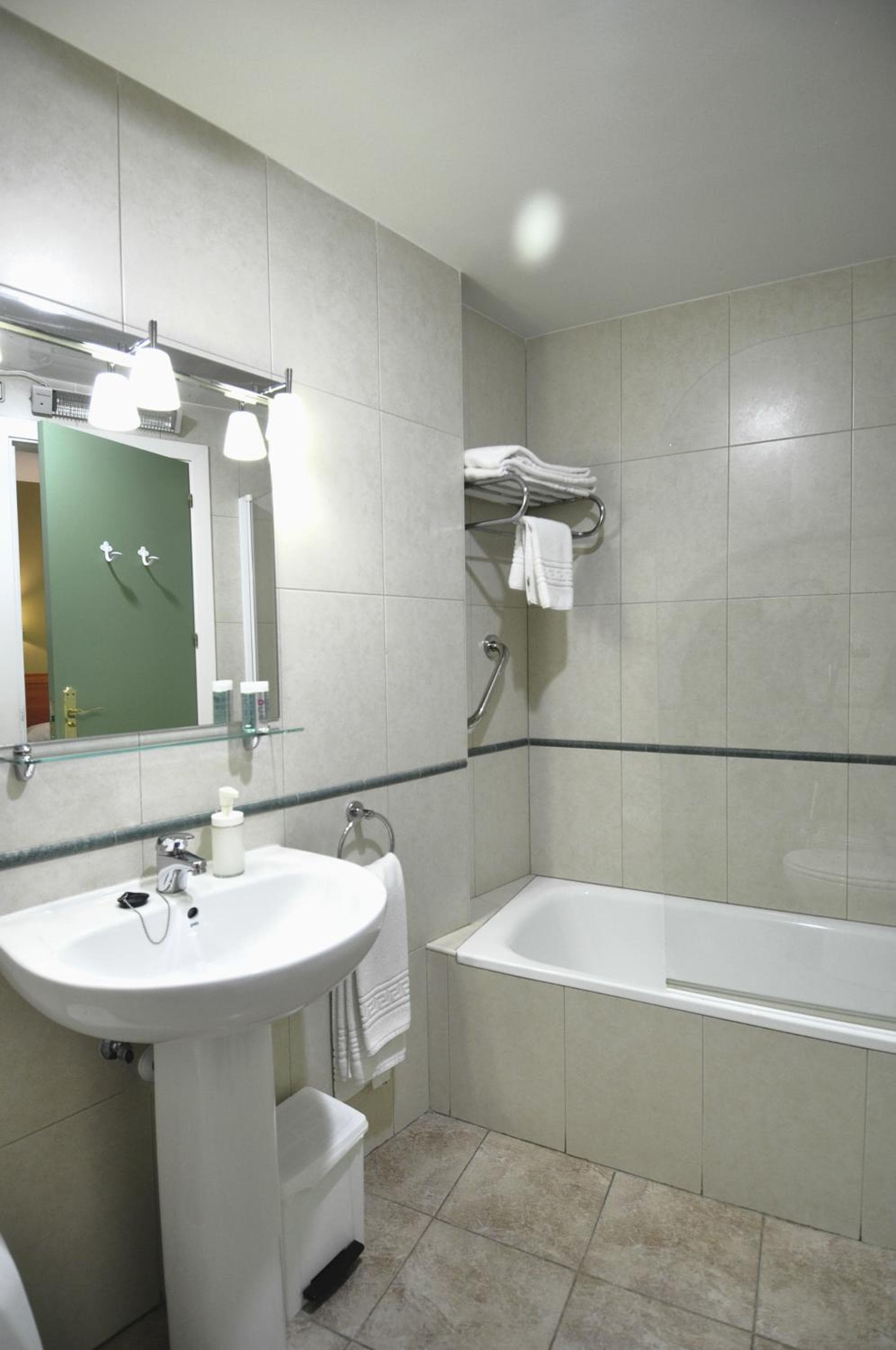 Hotel Apartamentos Aralso, Segovia, photo 3