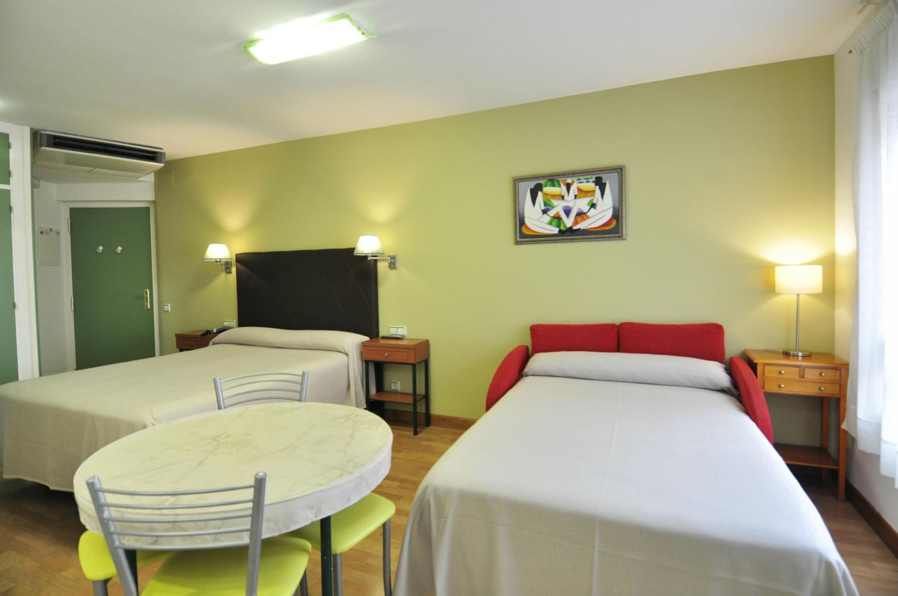 Hotel Apartamentos Aralso, Segovia, photo 5