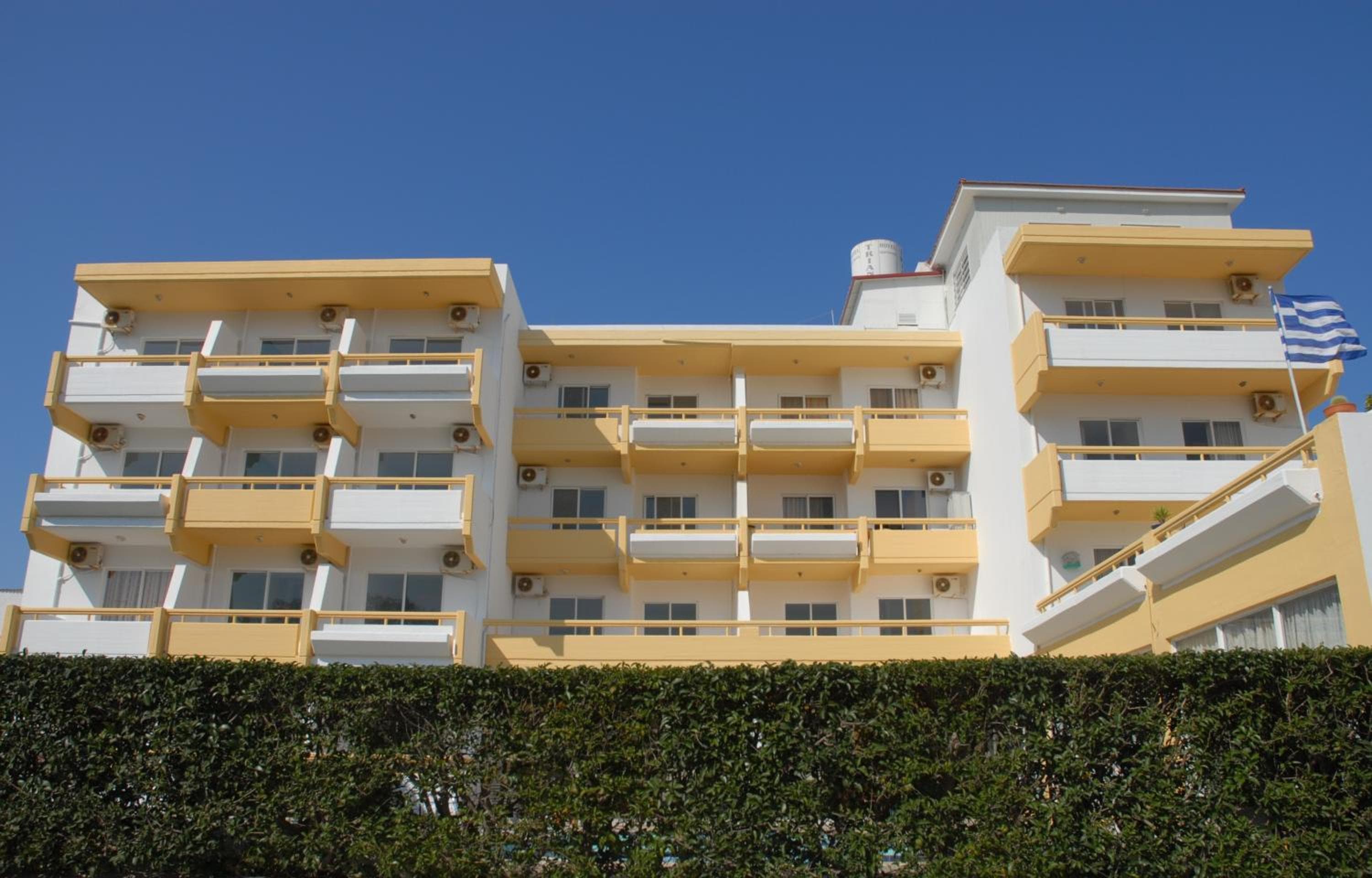 Trianta Hotel Apartments, Ialyssos