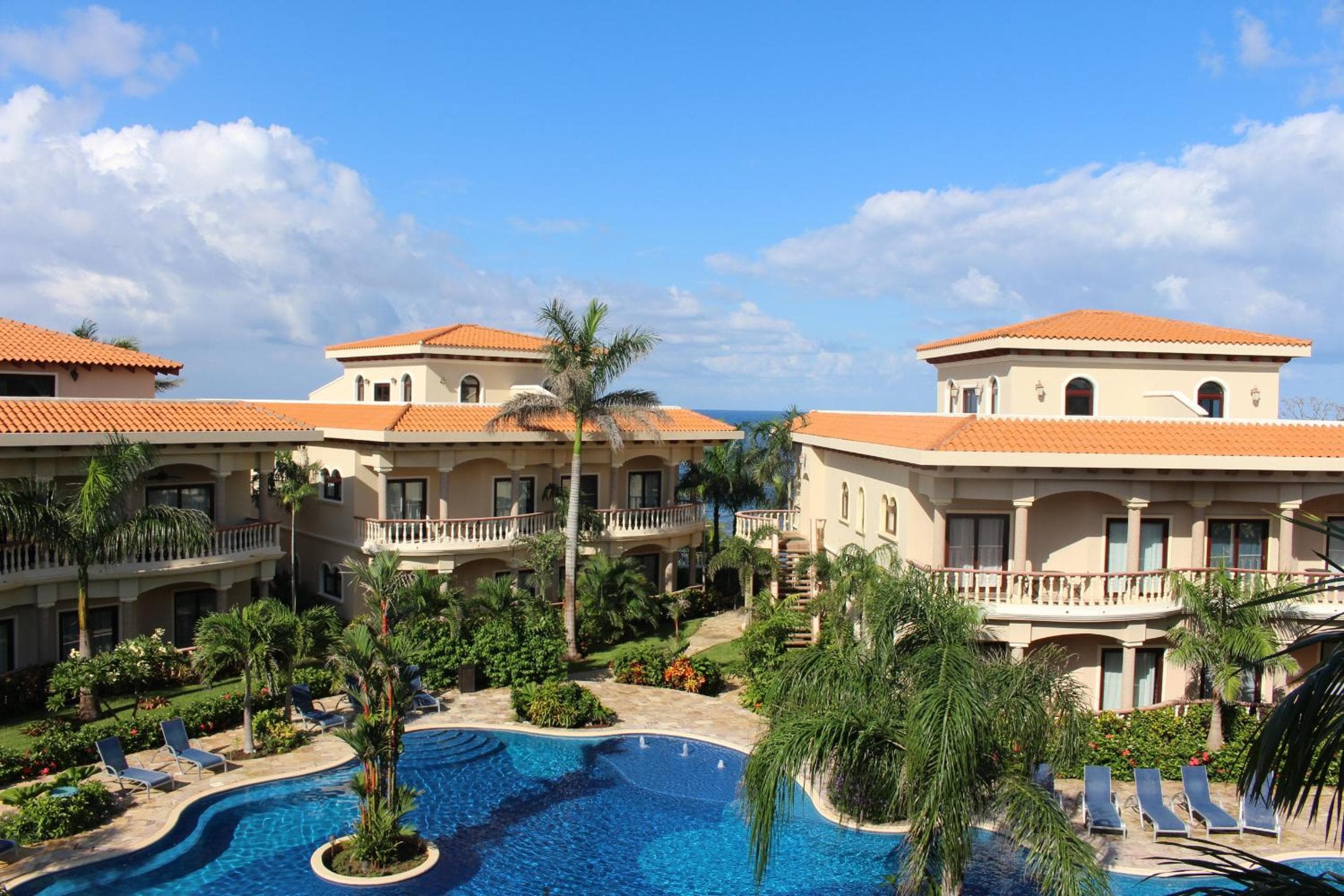 The Meridian at Lighthouse Point, West Bay