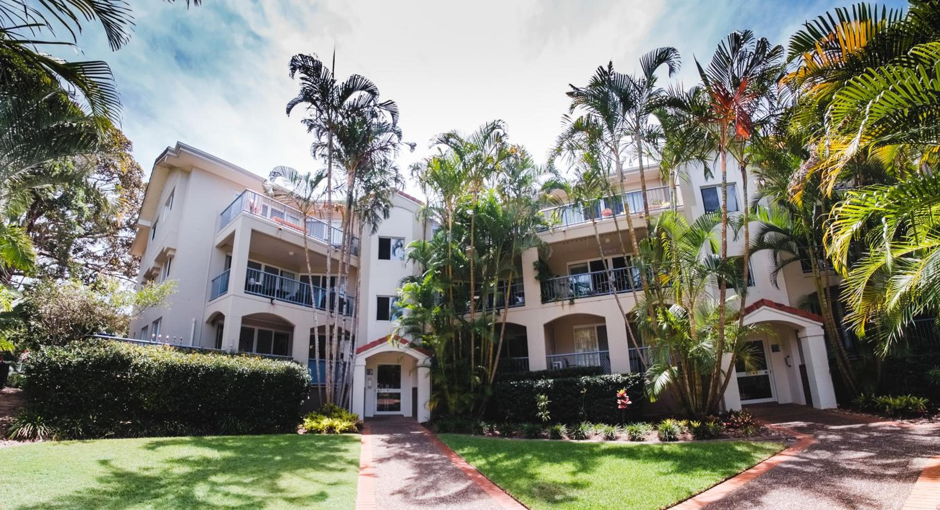Sanctuary Lake Apartments, Gold Coast