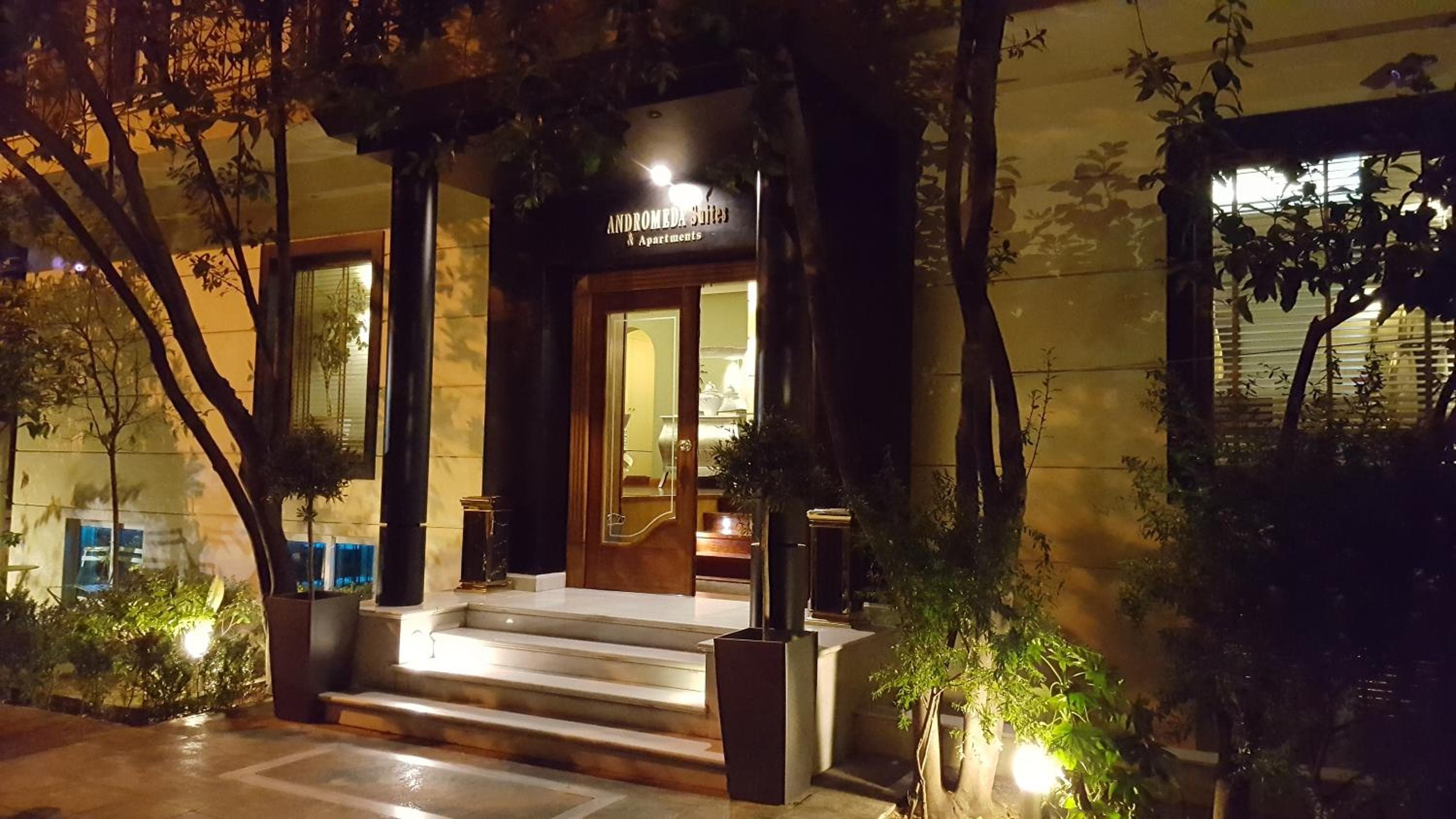 Andromeda Suites, Athens