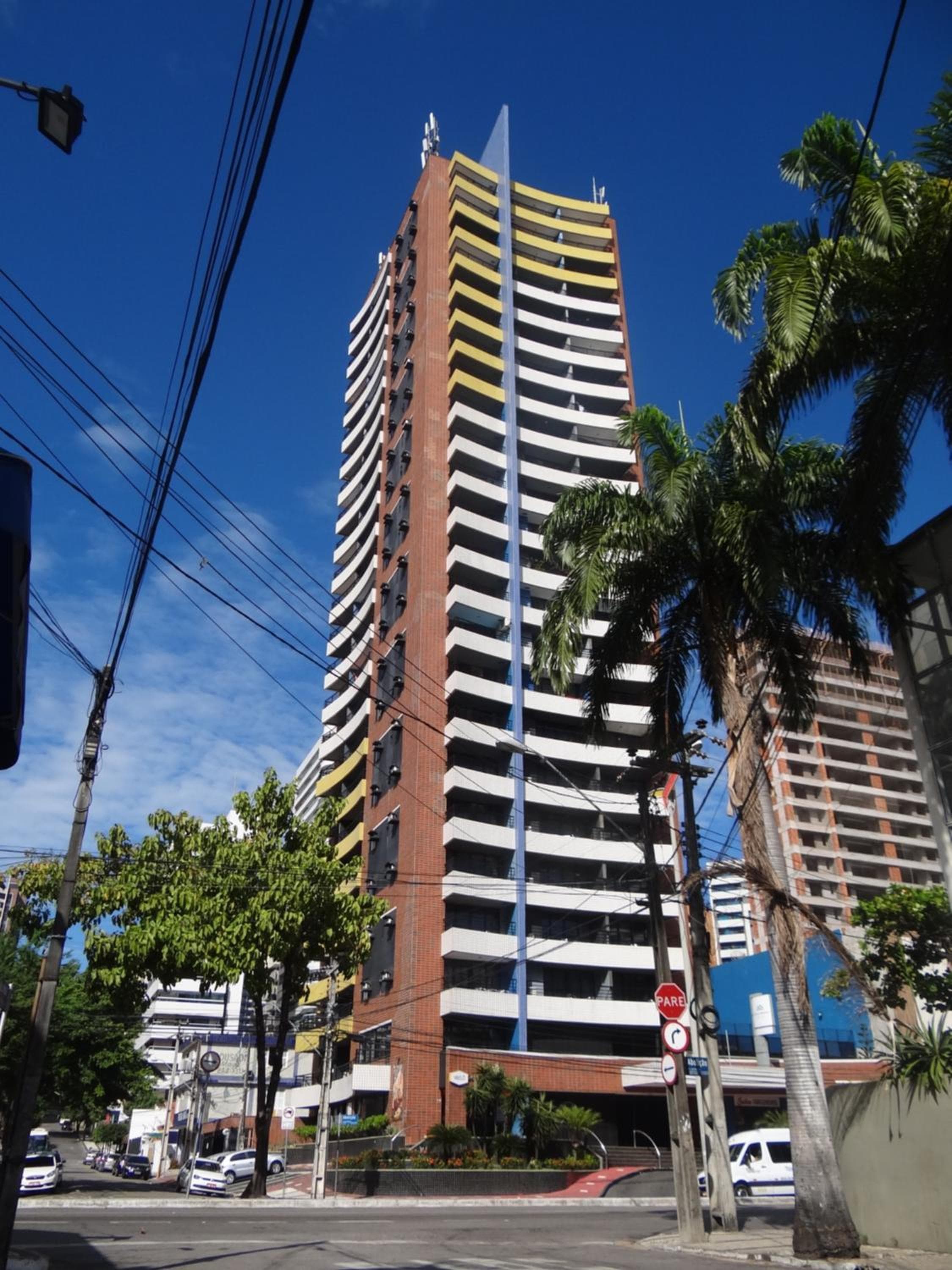 Apartamento Em Andar Alto com Vista Mar Meireles, Fortaleza
