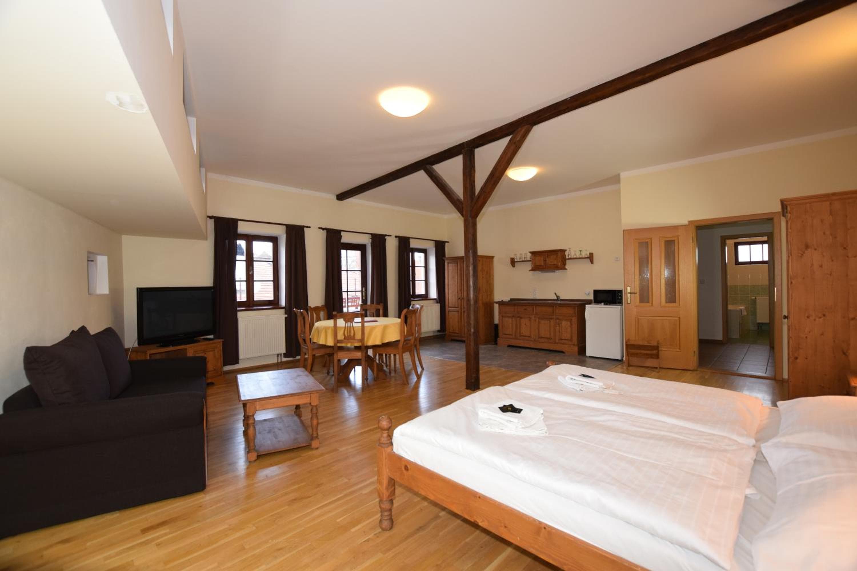 Pension Zámecká Apartmá - Castle Apartments, Český Krumlov, photo 4