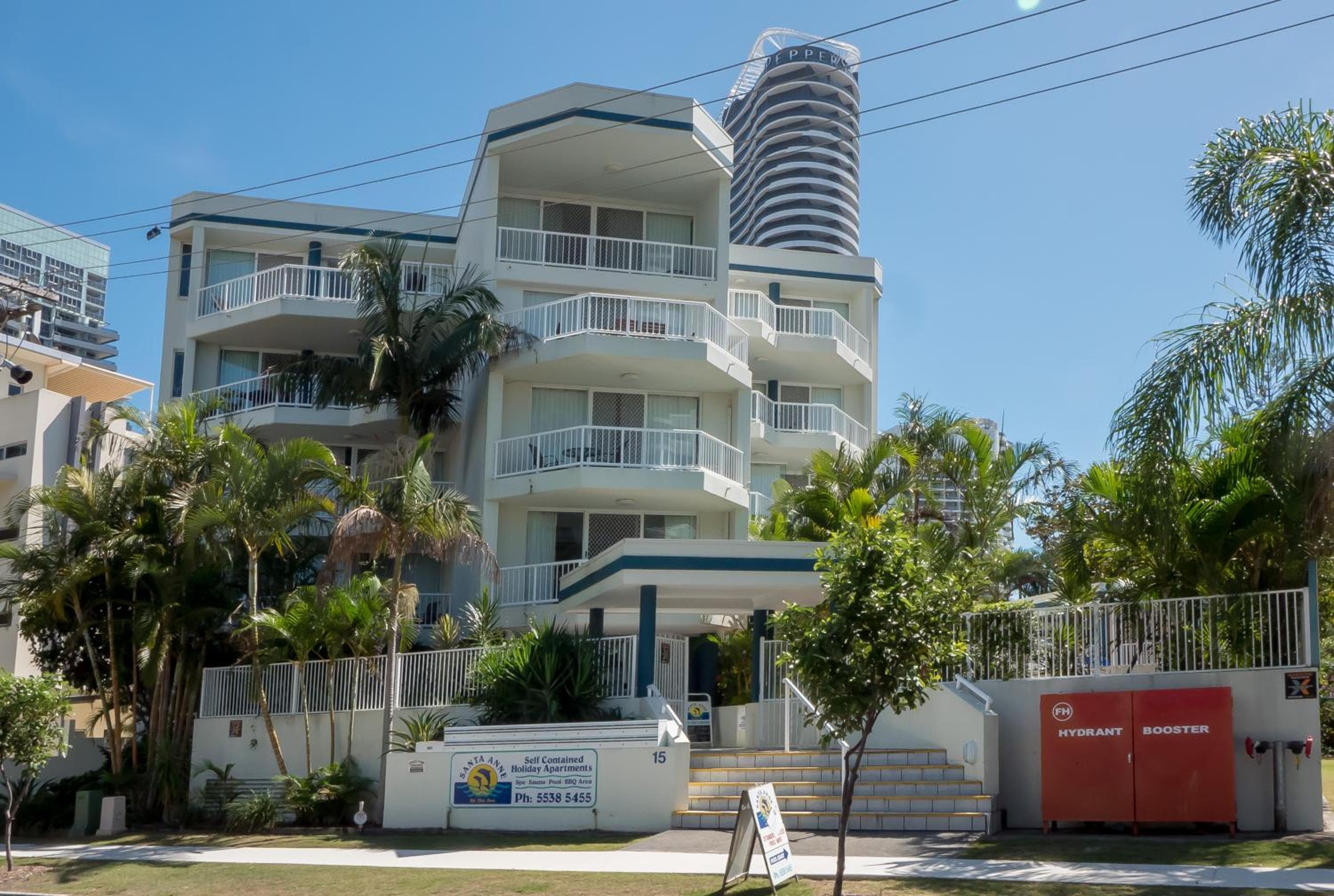 Santa Anne By The Sea, Gold Coast