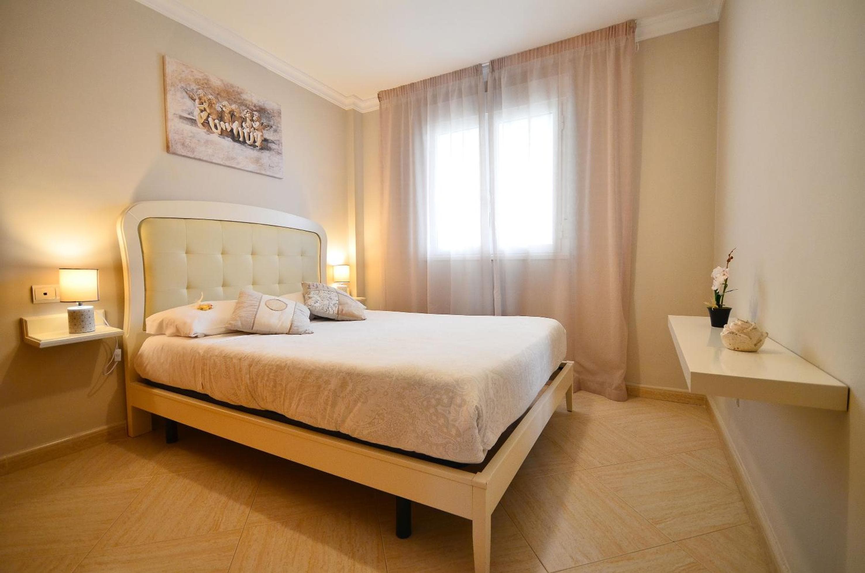 Aparthotel Ola Blanca, Cala de Finestrat