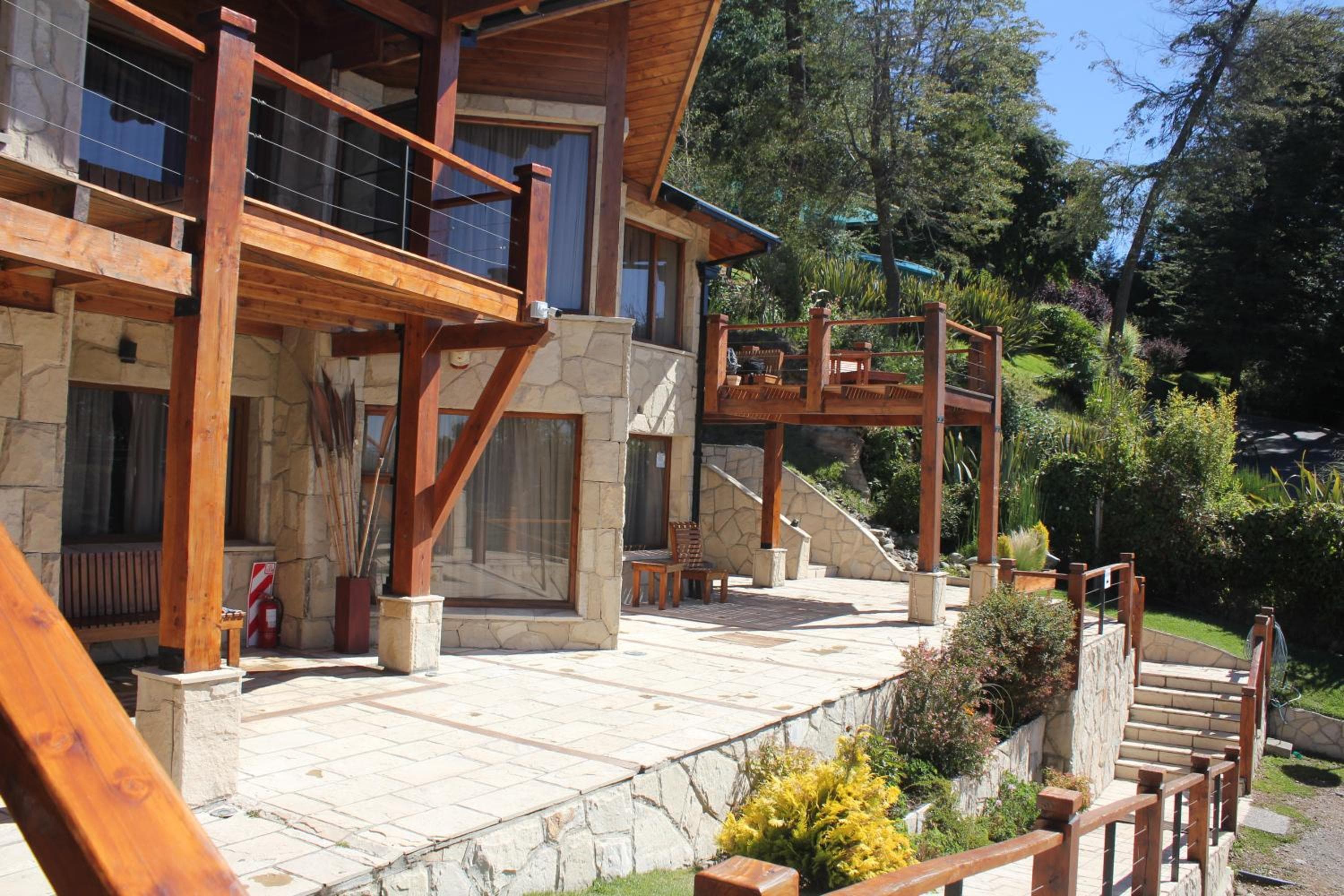 Bahia Paraiso Apart & Suites, San Carlos de Bariloche, photo 4
