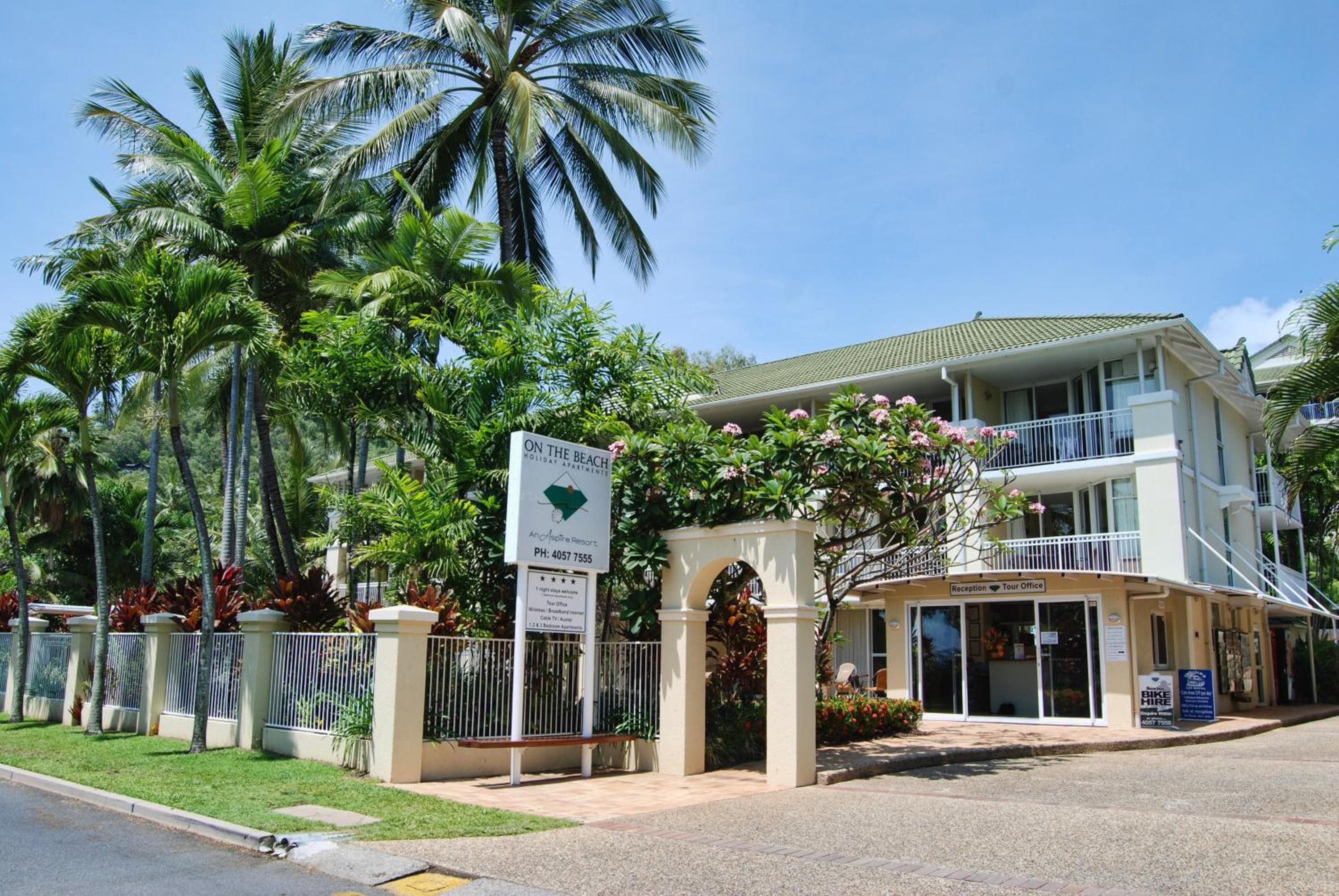 Trinity Waters Boutique Beachfront, Trinity Beach