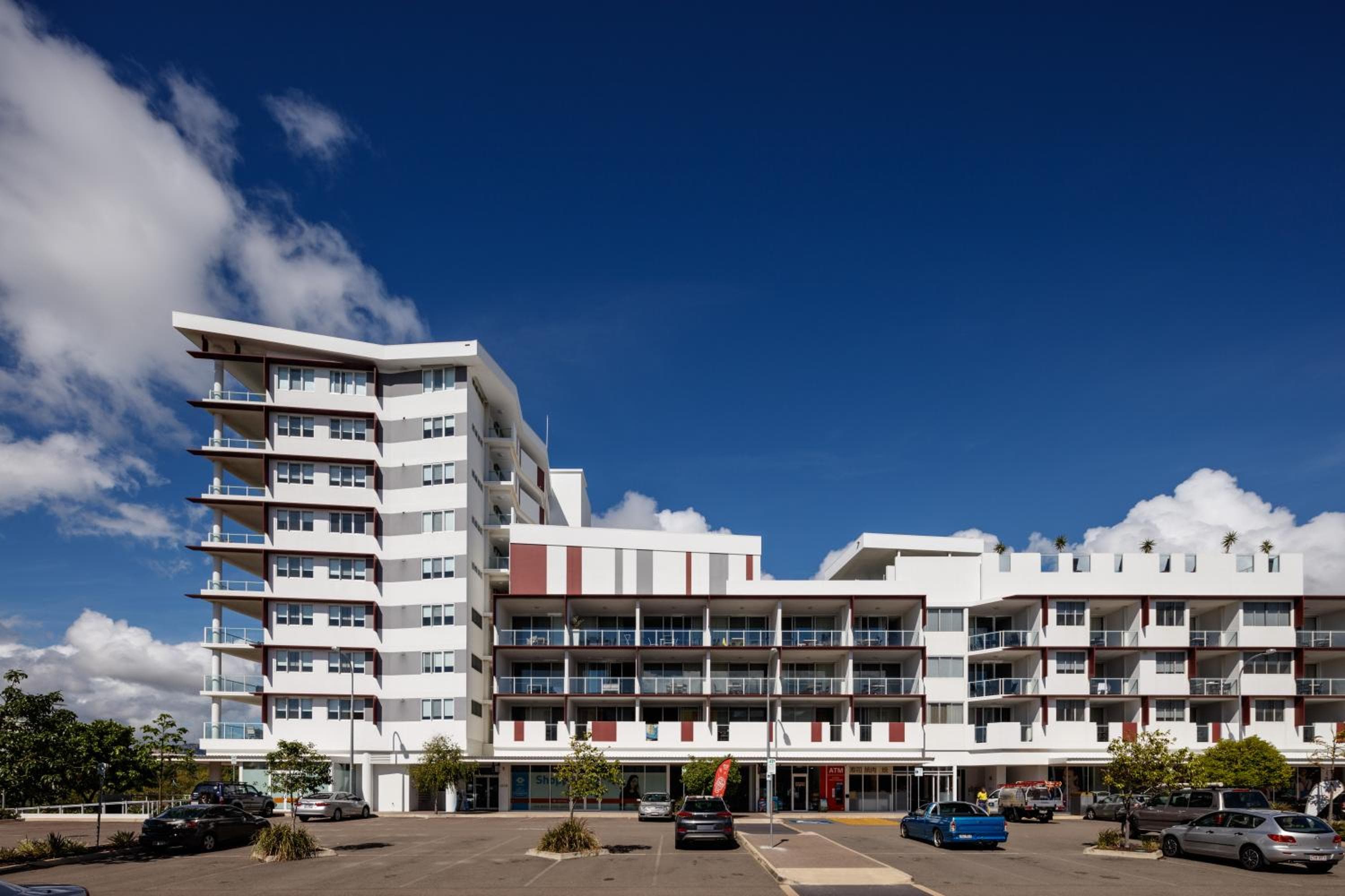 Central Holborn Apartments, Townsville