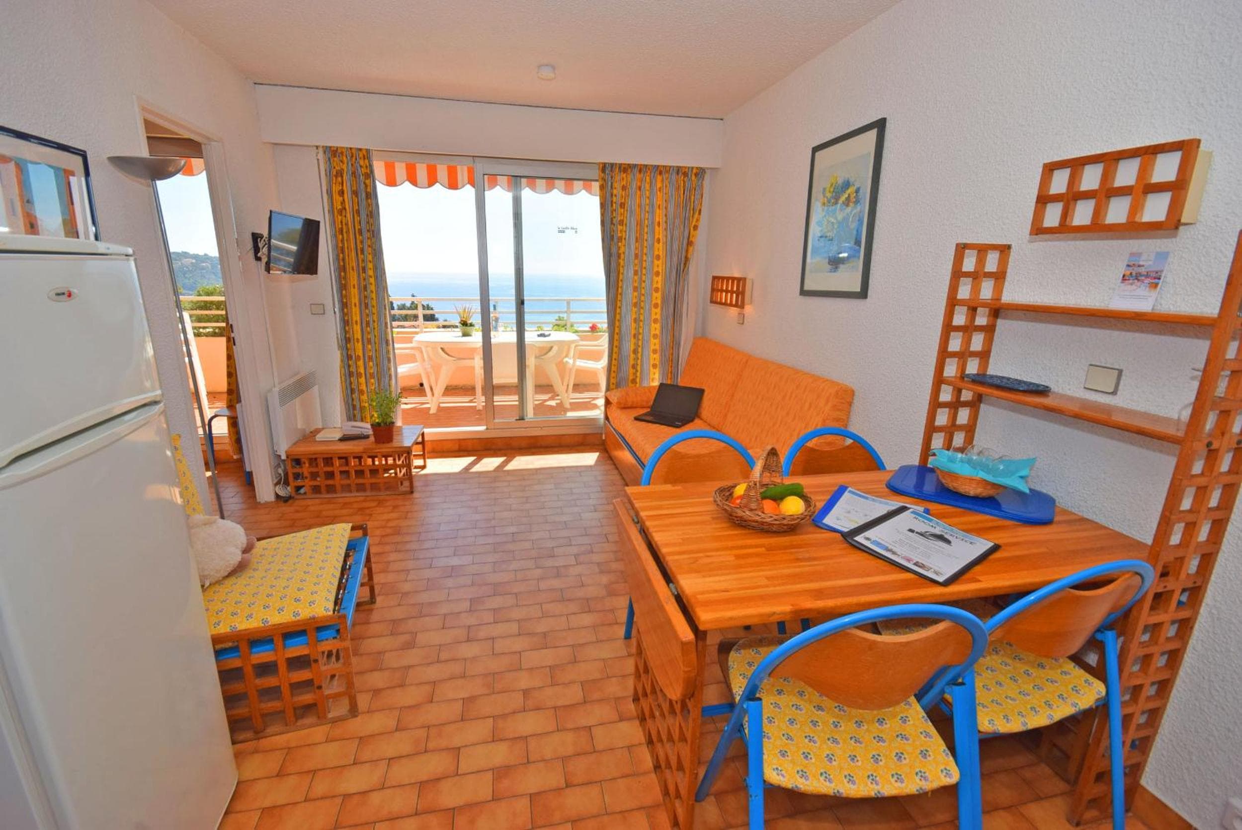 Résidence "Le Golfe Bleu", Roquebrune-Cap-Martin, photo 3
