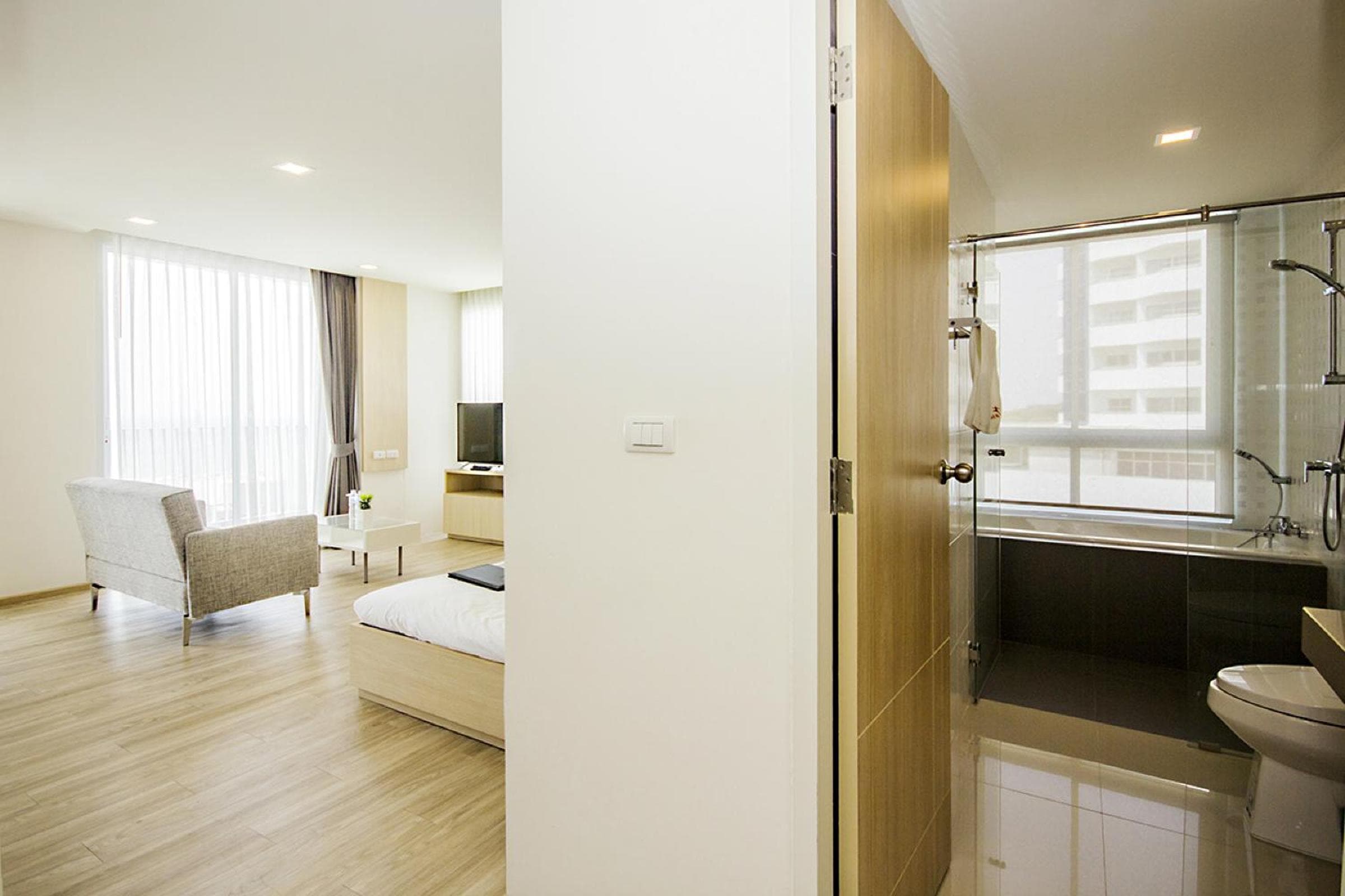 Karin hotel & Service apartment - SHA Extra Plus, Si Racha, photo 6