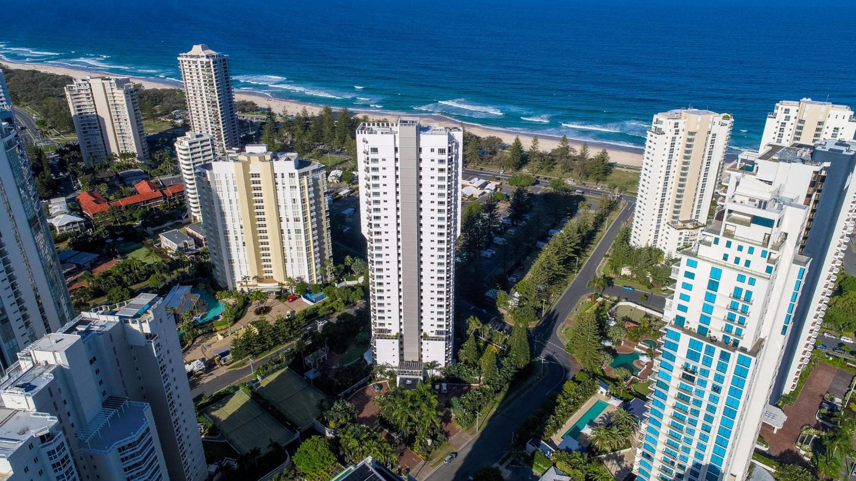 Oscar On Main Beach Resort, Gold Coast
