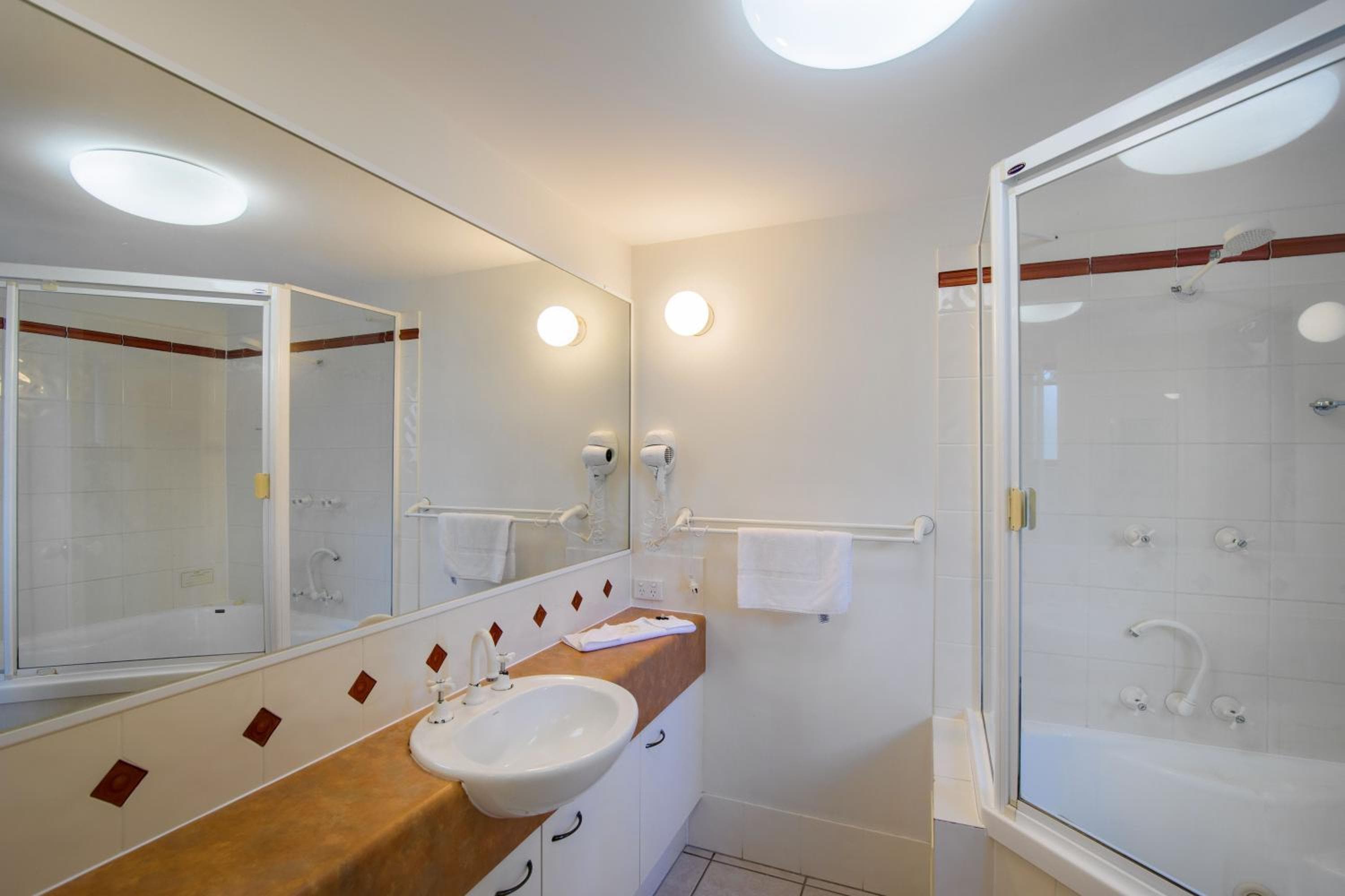 Kings Row Apartments, Caloundra, photo 4
