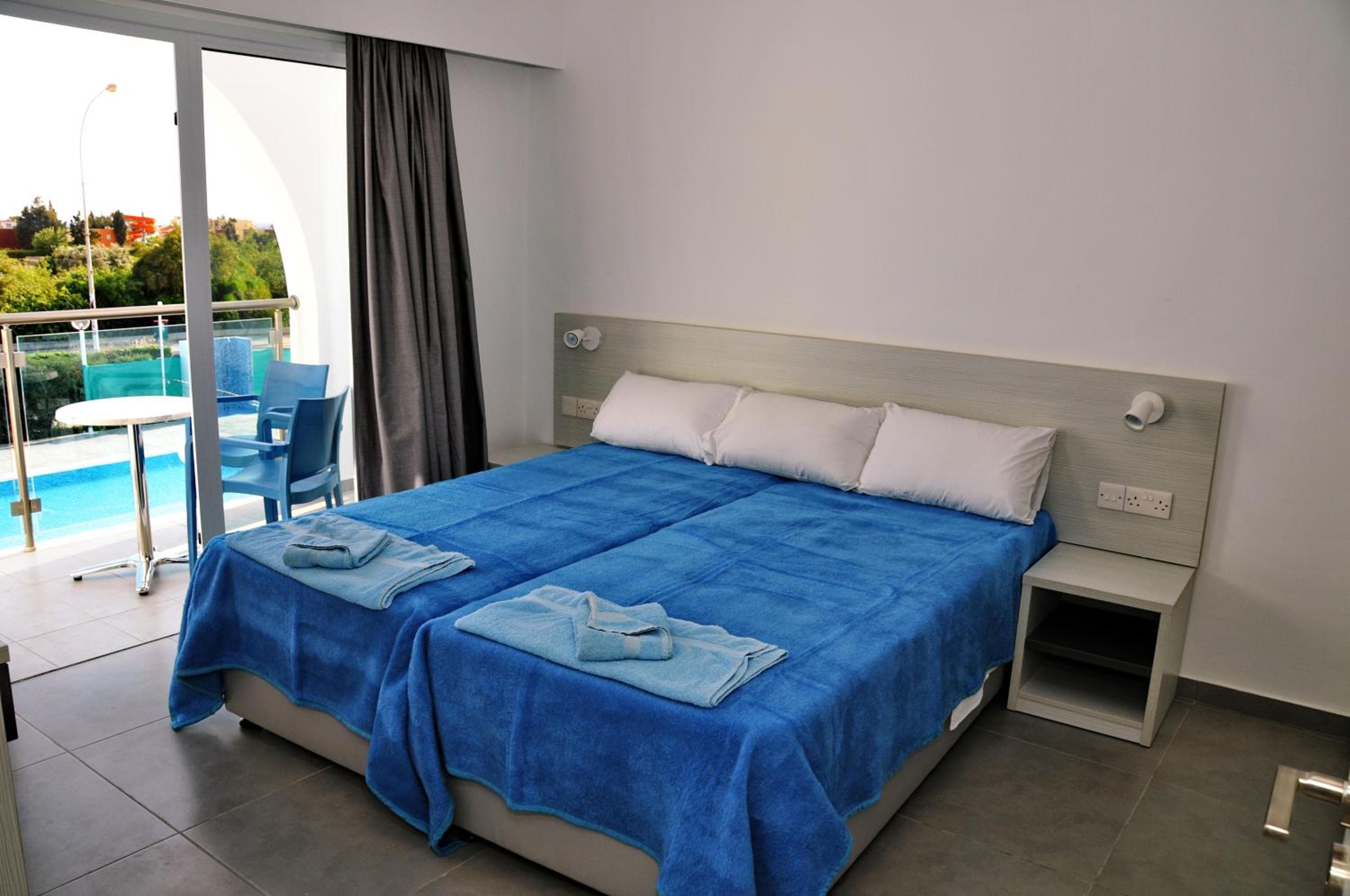 Kaos Hotel Apartments, Ayia Napa, photo 4