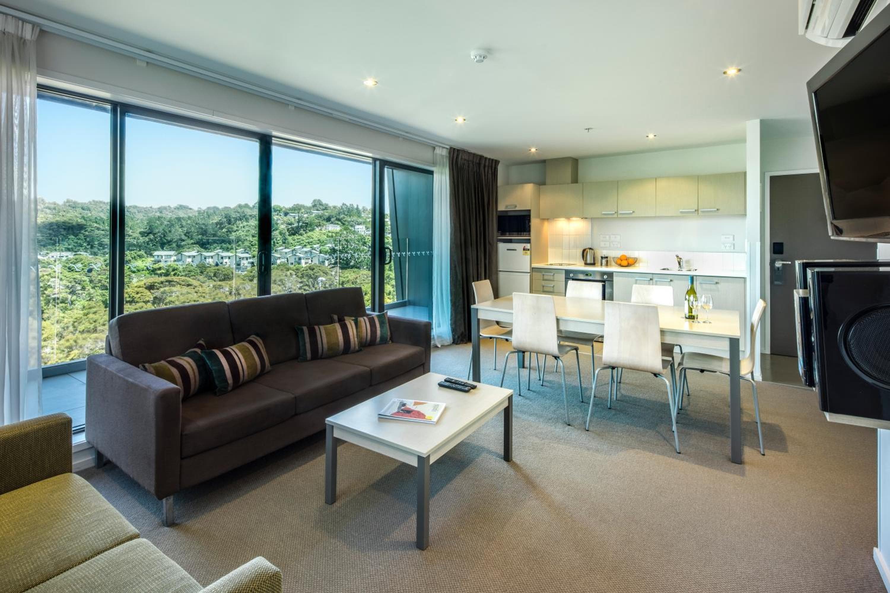 Quest Albany Serviced Apartments, Auckland