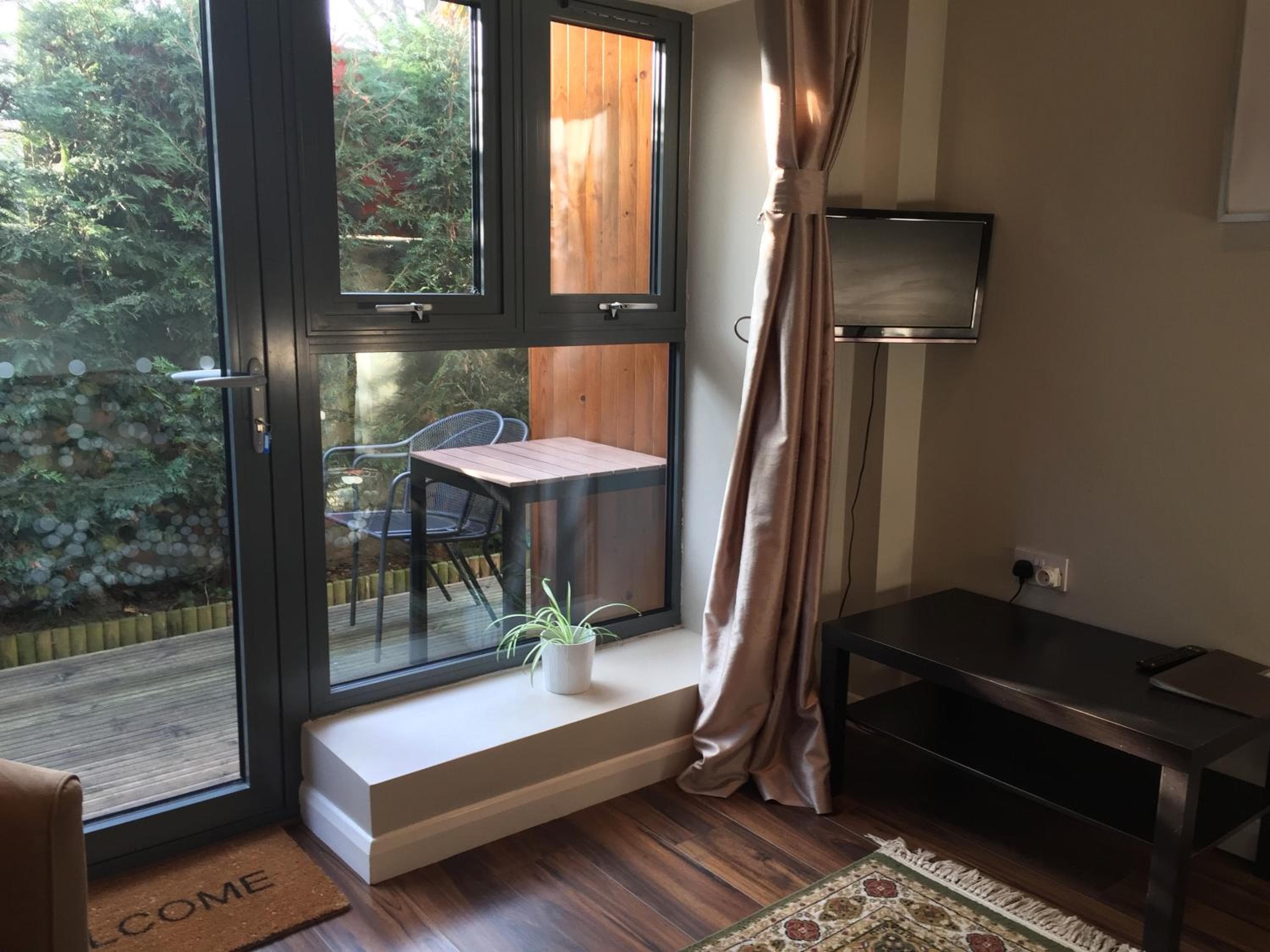 Balcony at Lyall Apartment Hotel