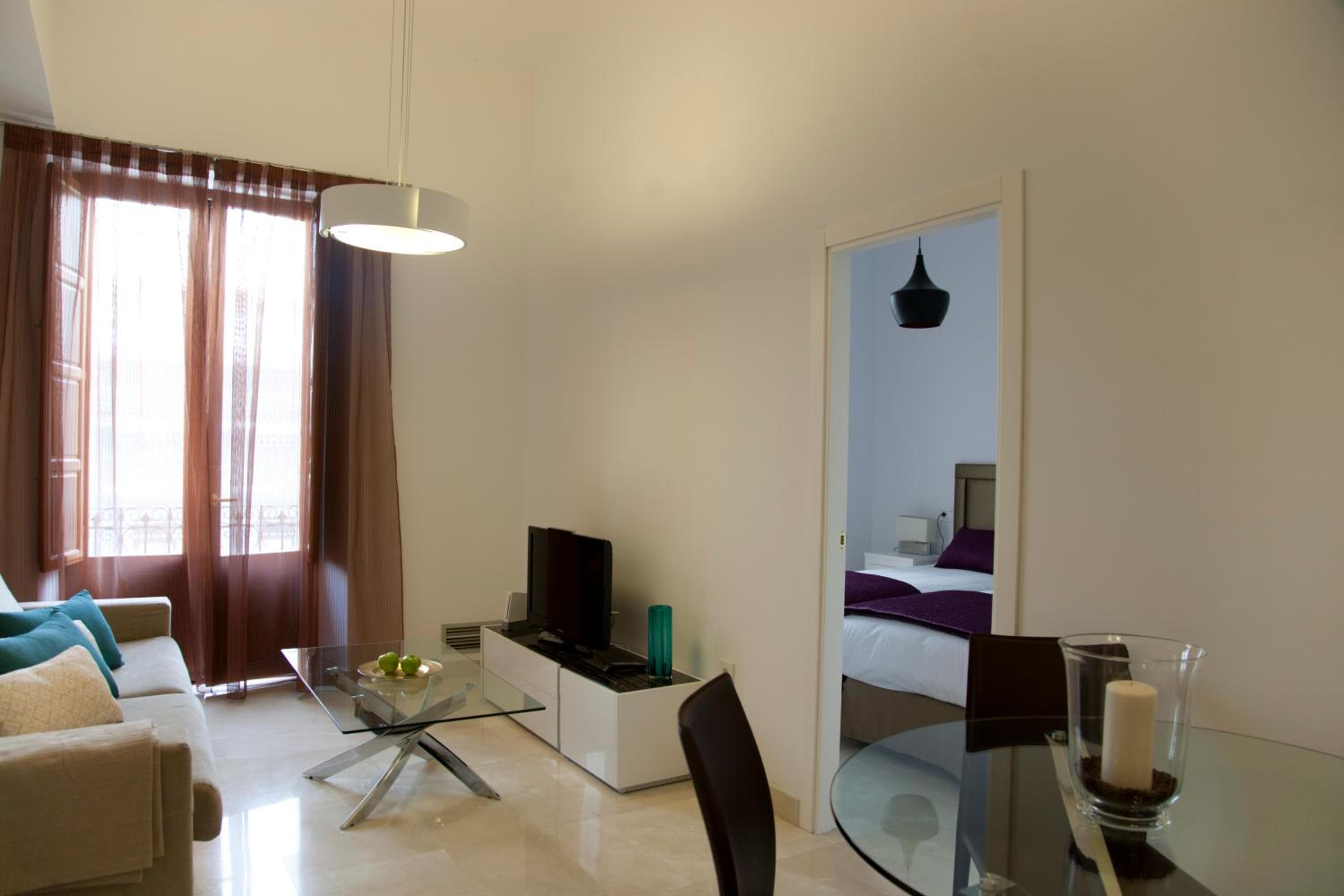 BiBo Suites Gran Vía, Granada, photo 4