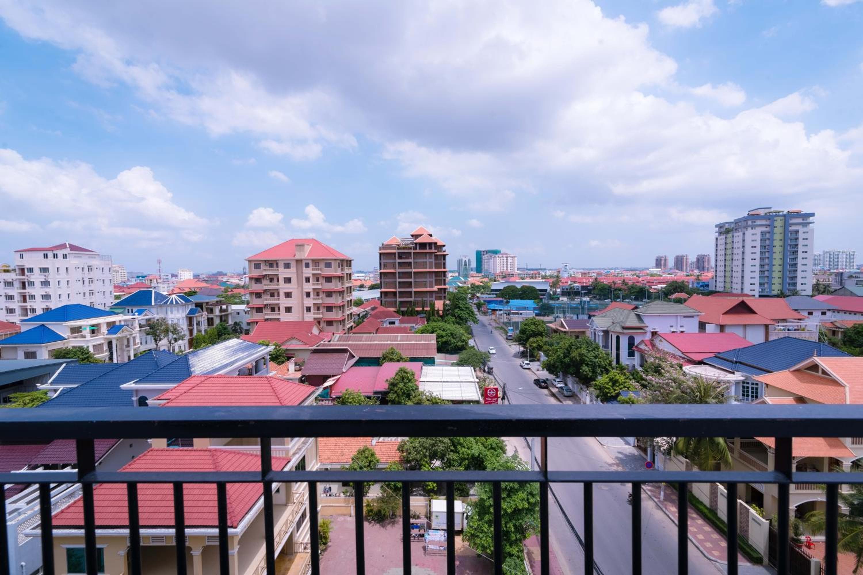 Sun Apartment, Phnom Penh, photo 3