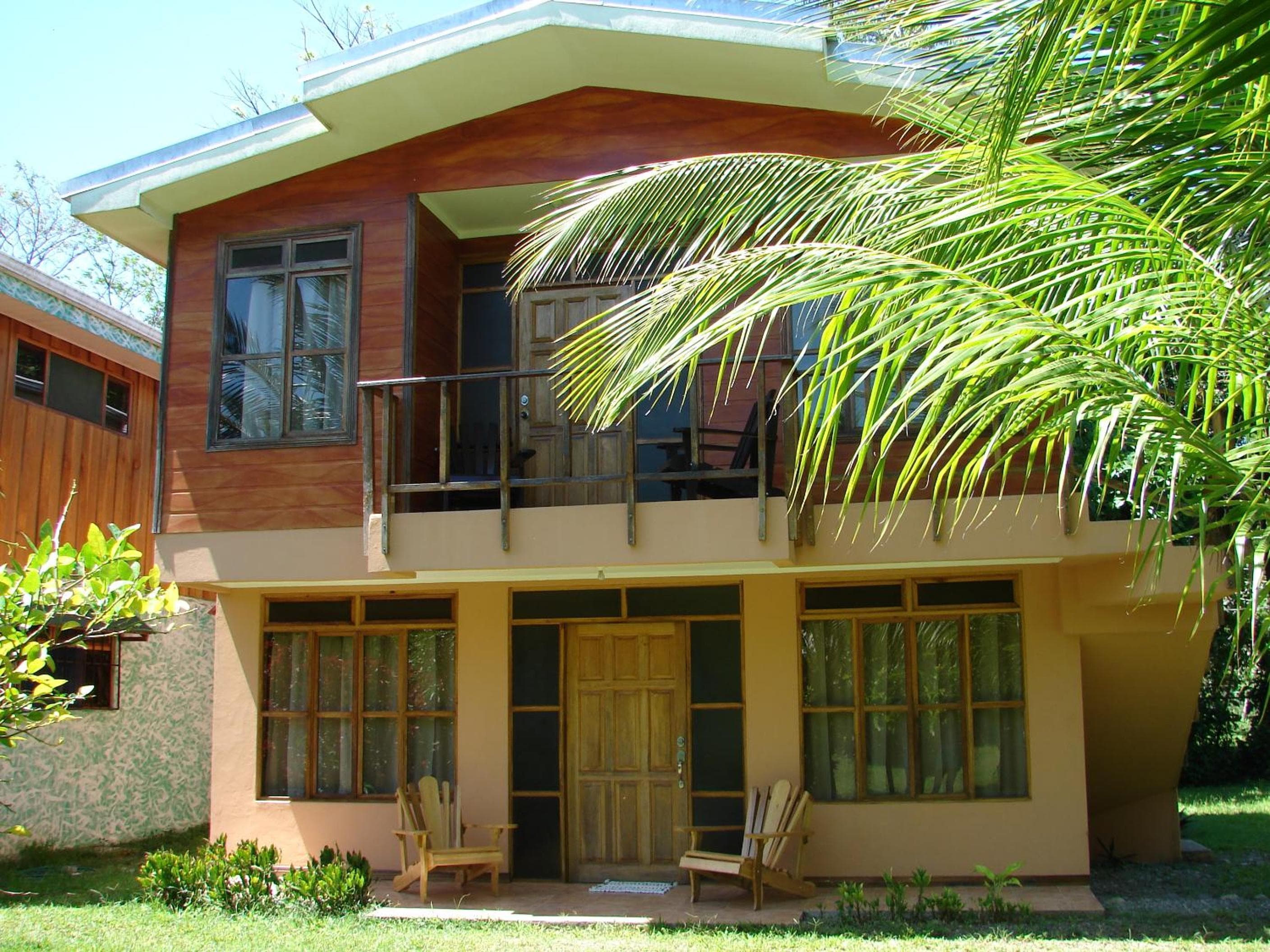 Babilonia, Cahuita