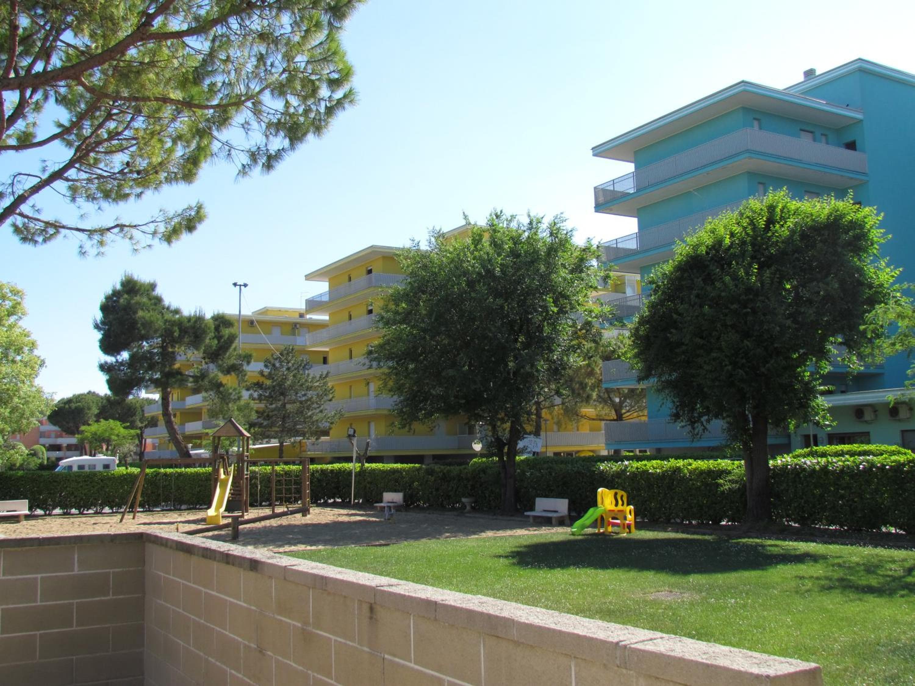 Appartamenti Valbella - with POOL, Bibione
