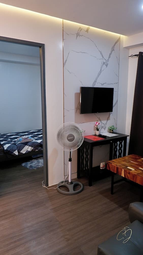 CJ Apartments, Olongapo, photo 2