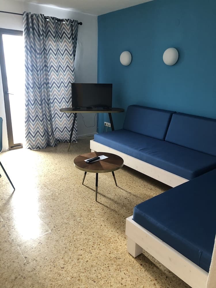 Poniente Playa Aparthotel, Sant Antoni de Portmany, photo 6
