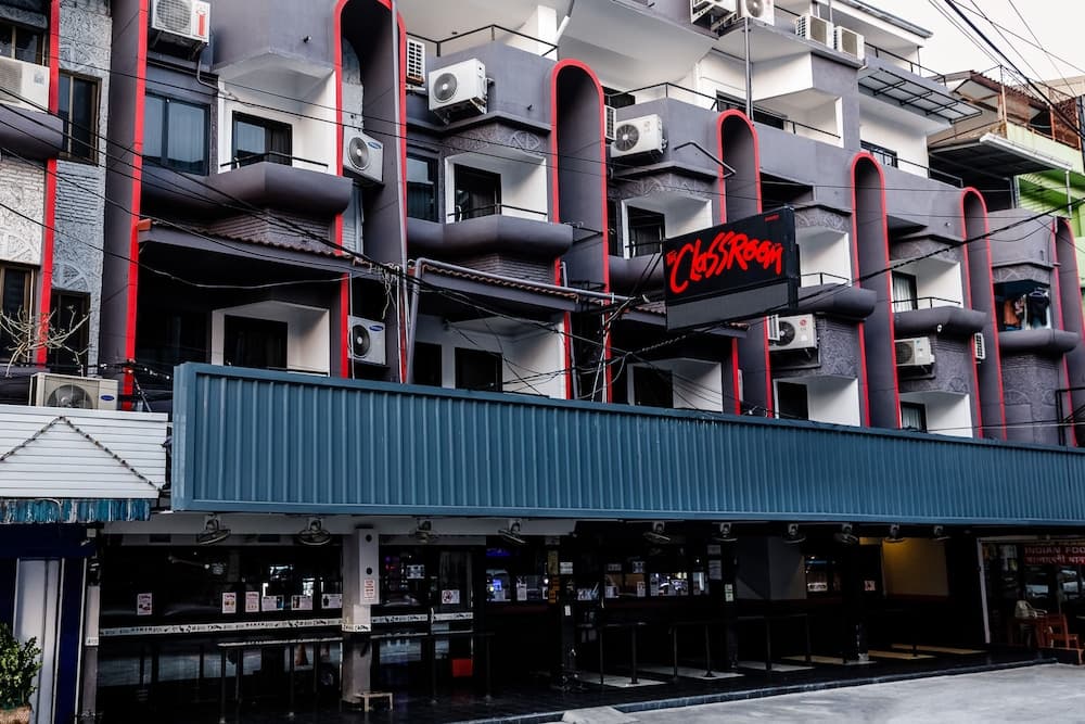 The Classroom Hotel, Pattaya