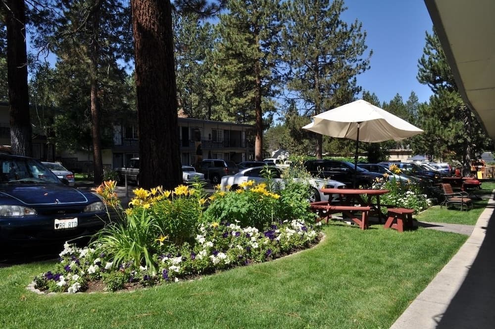 The Americana Village, South Lake Tahoe, photo 3