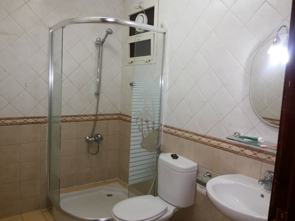 Gulf Hotel Apartment, Muscat, photo 3